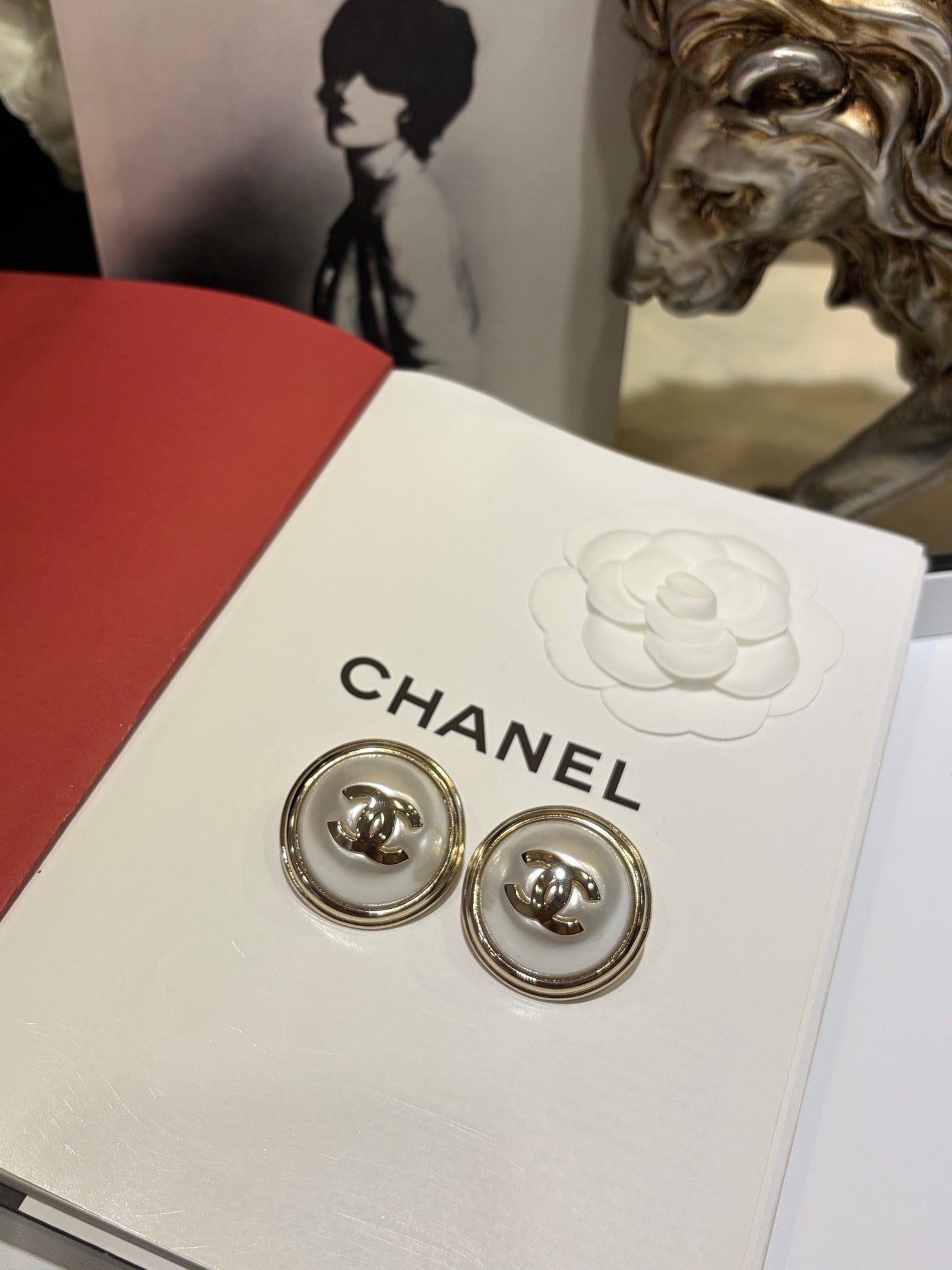 CC EARRINGS