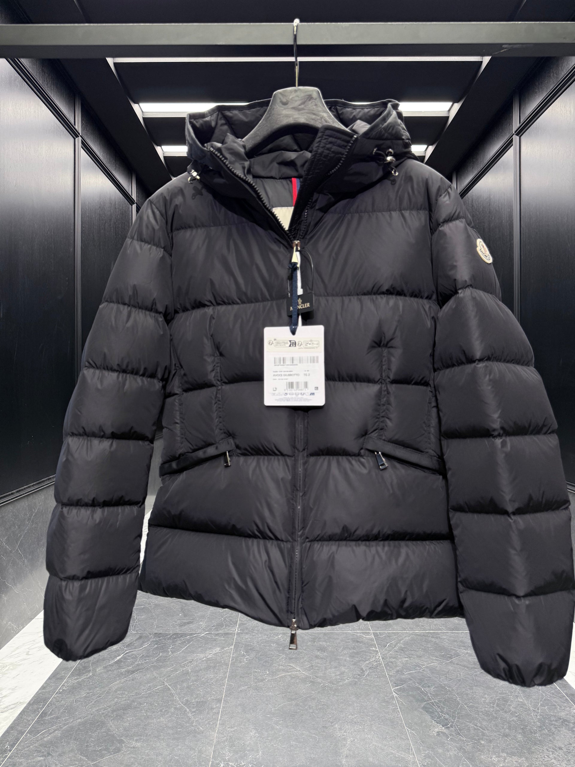 MONC AVOCE JACKET