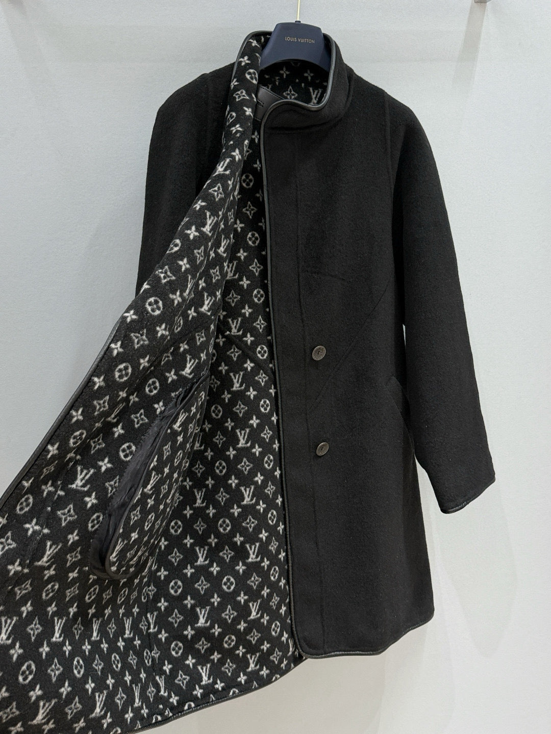 LOU COAT