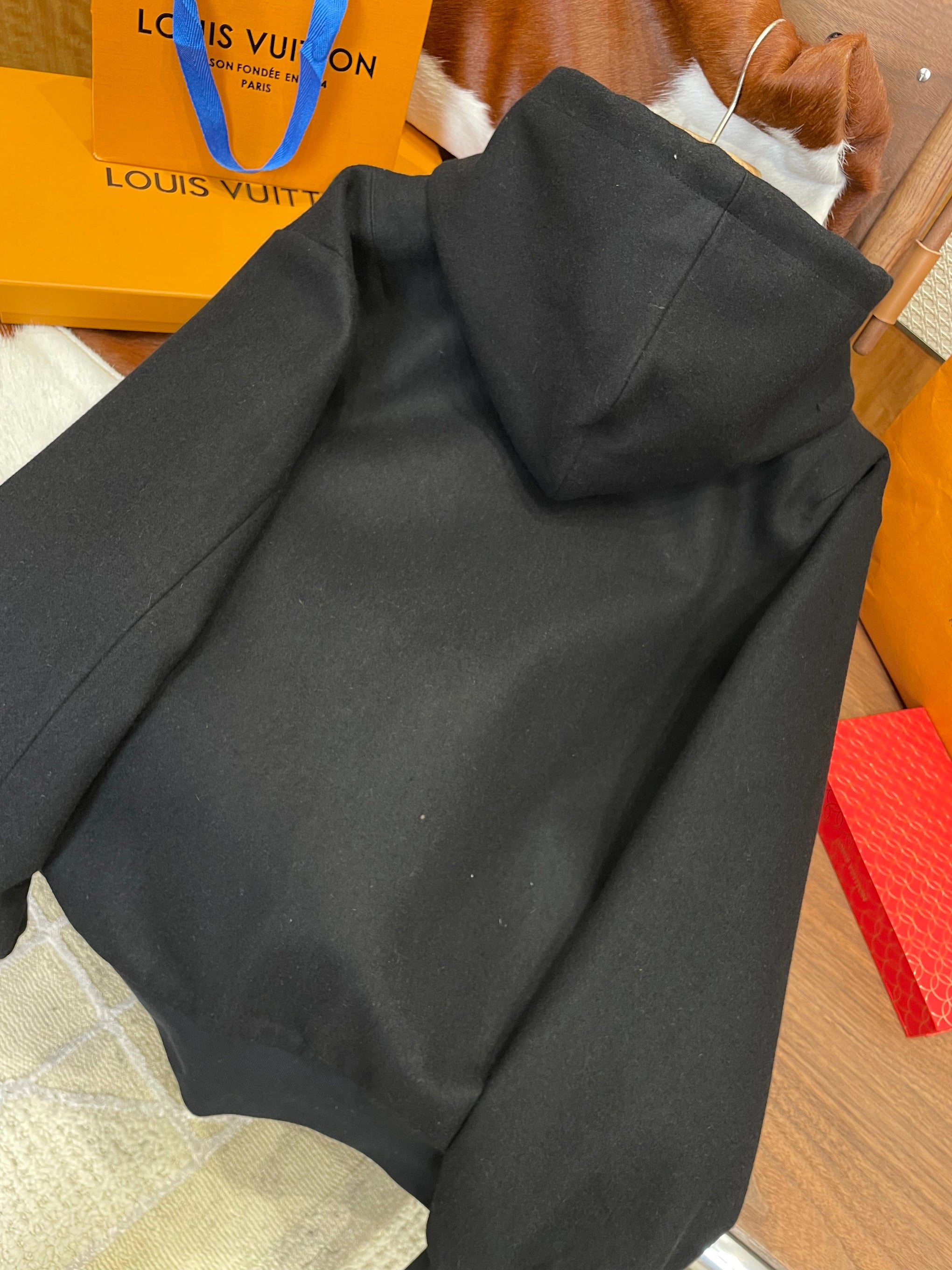 LOU ZIP HOODIE
