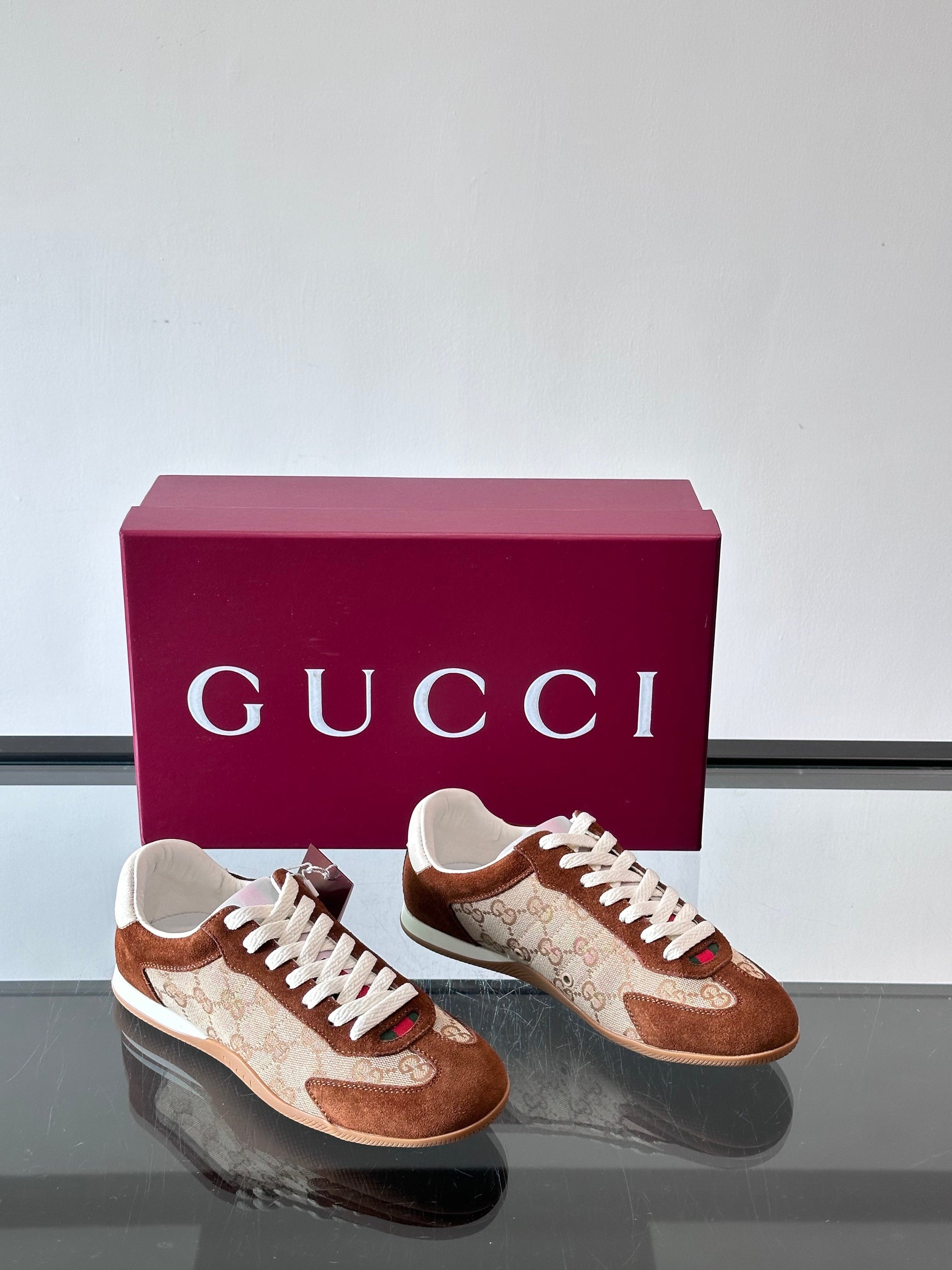 GG SHIFT SNEAKERS