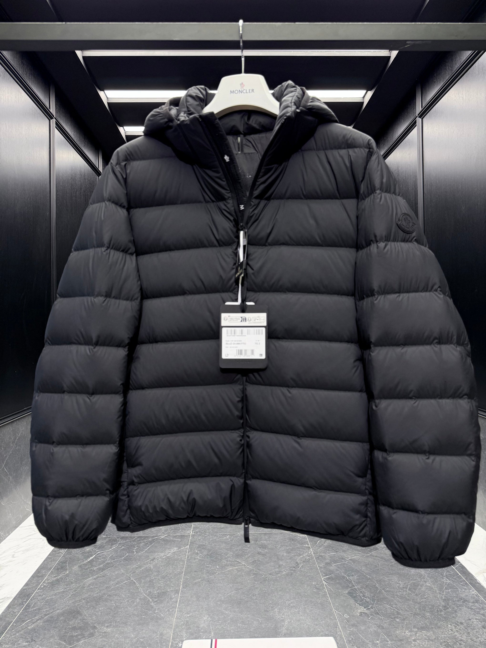 MONC JELUZ JACKET