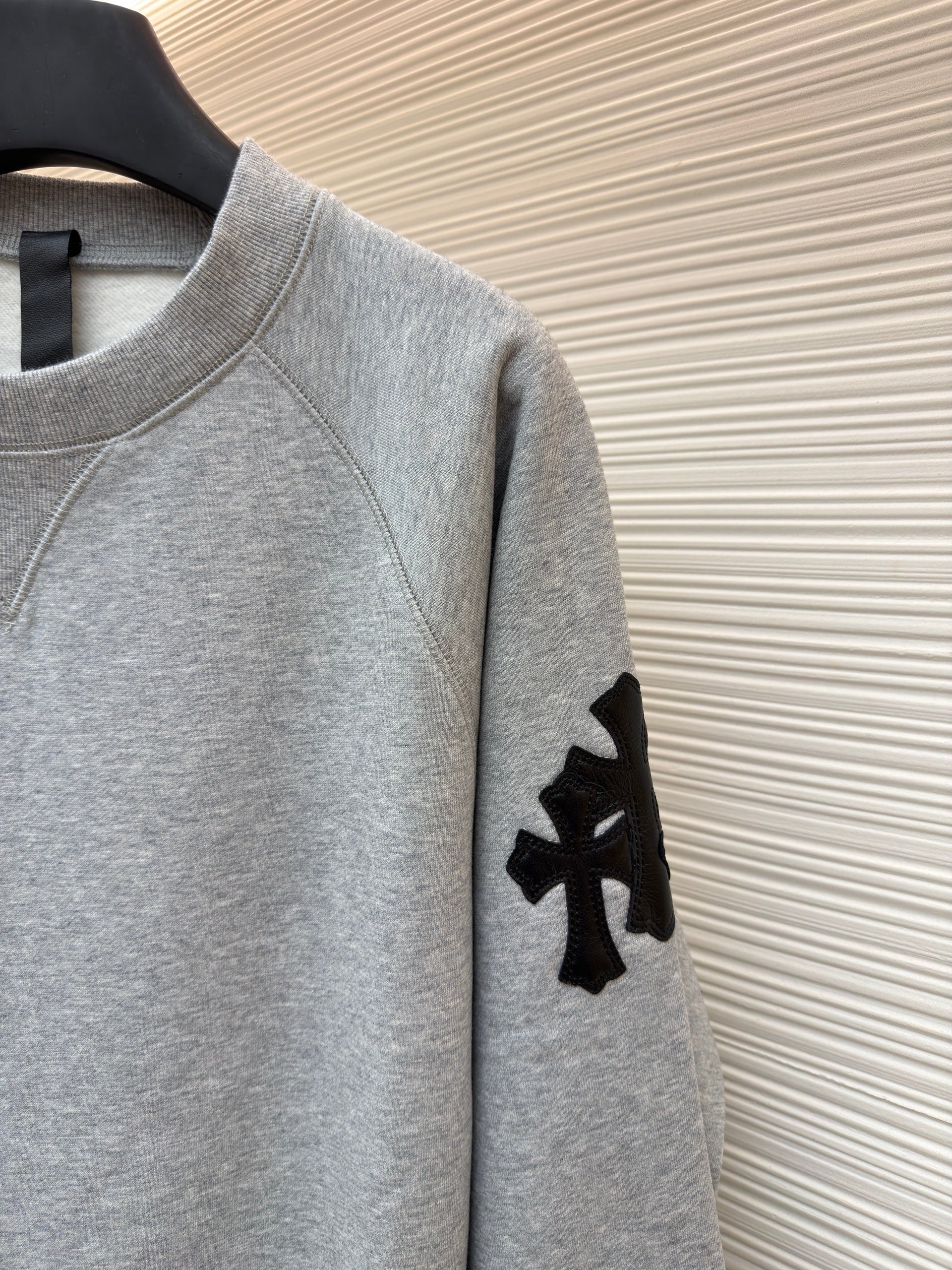 CHROME H SWEATSHIRT