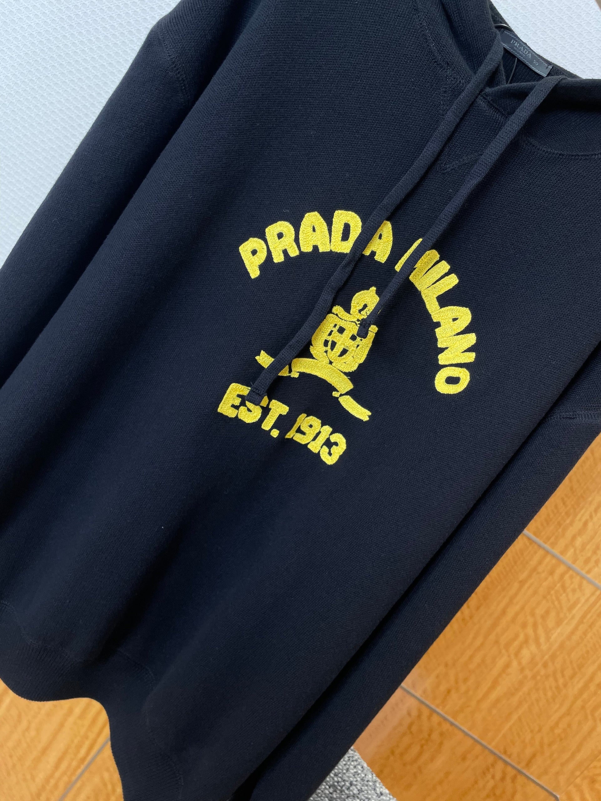PD HOODIE