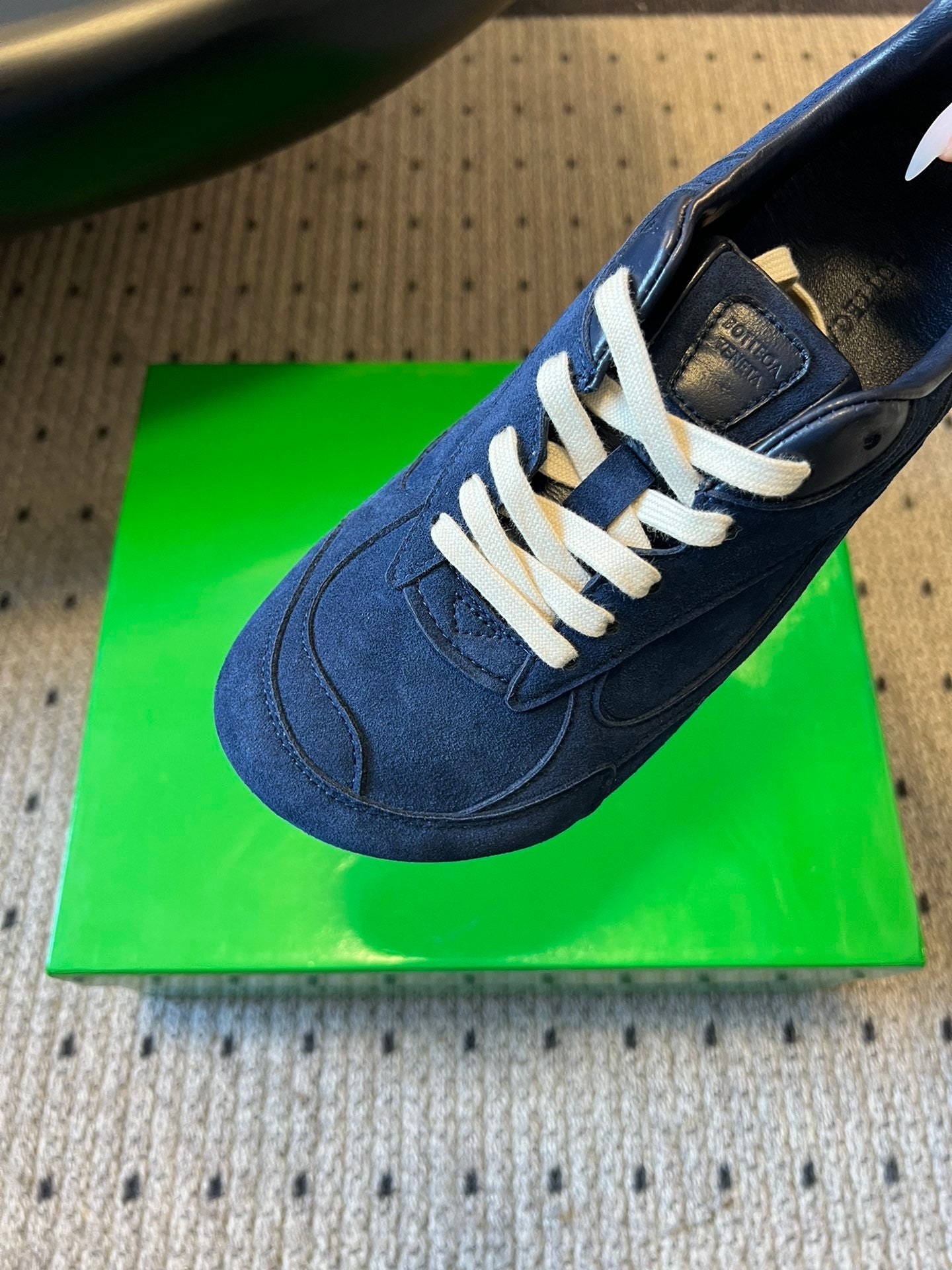 BOTT V ORBIT SNEAKER