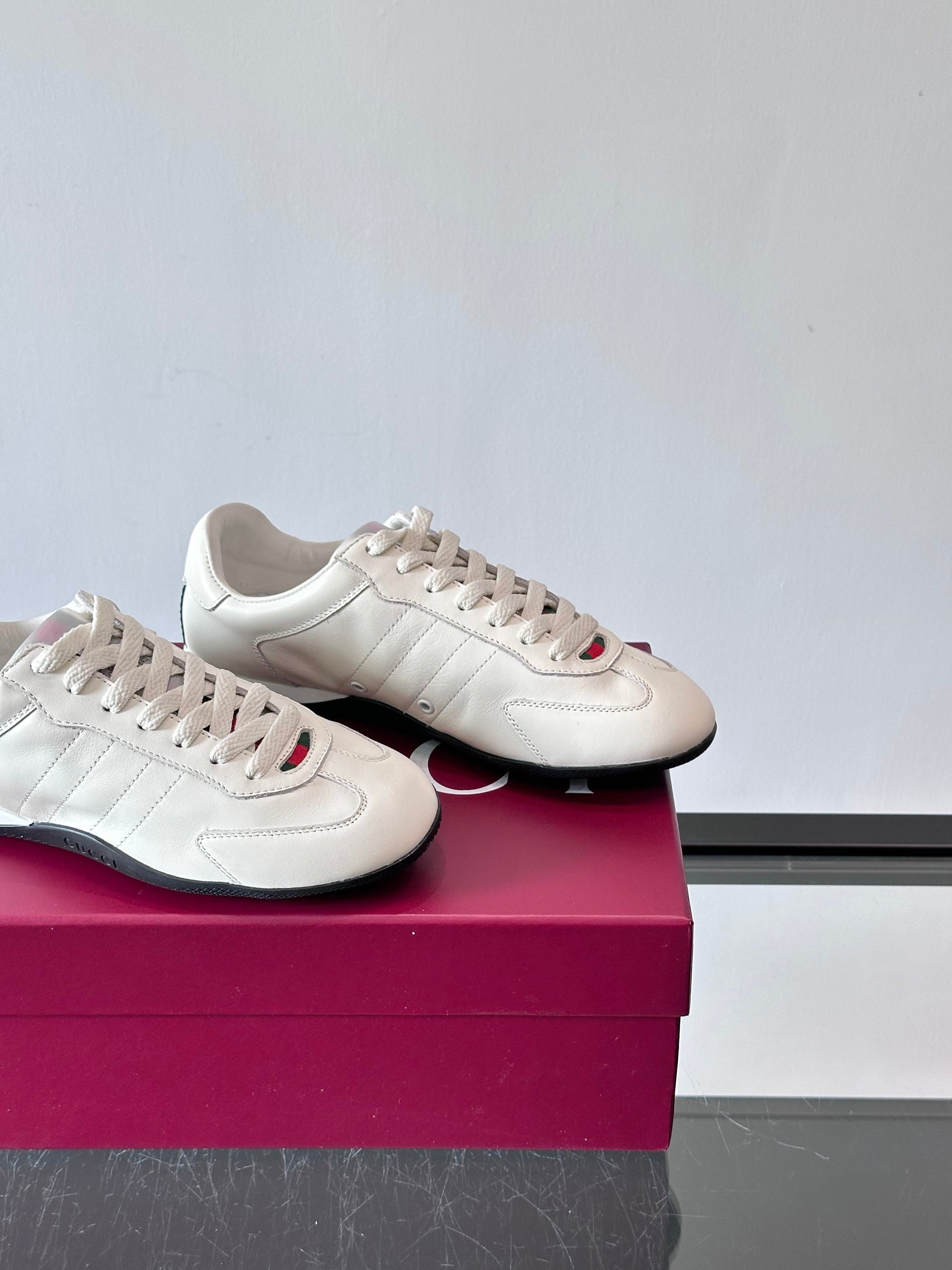 GG SHIFT SNEAKERS