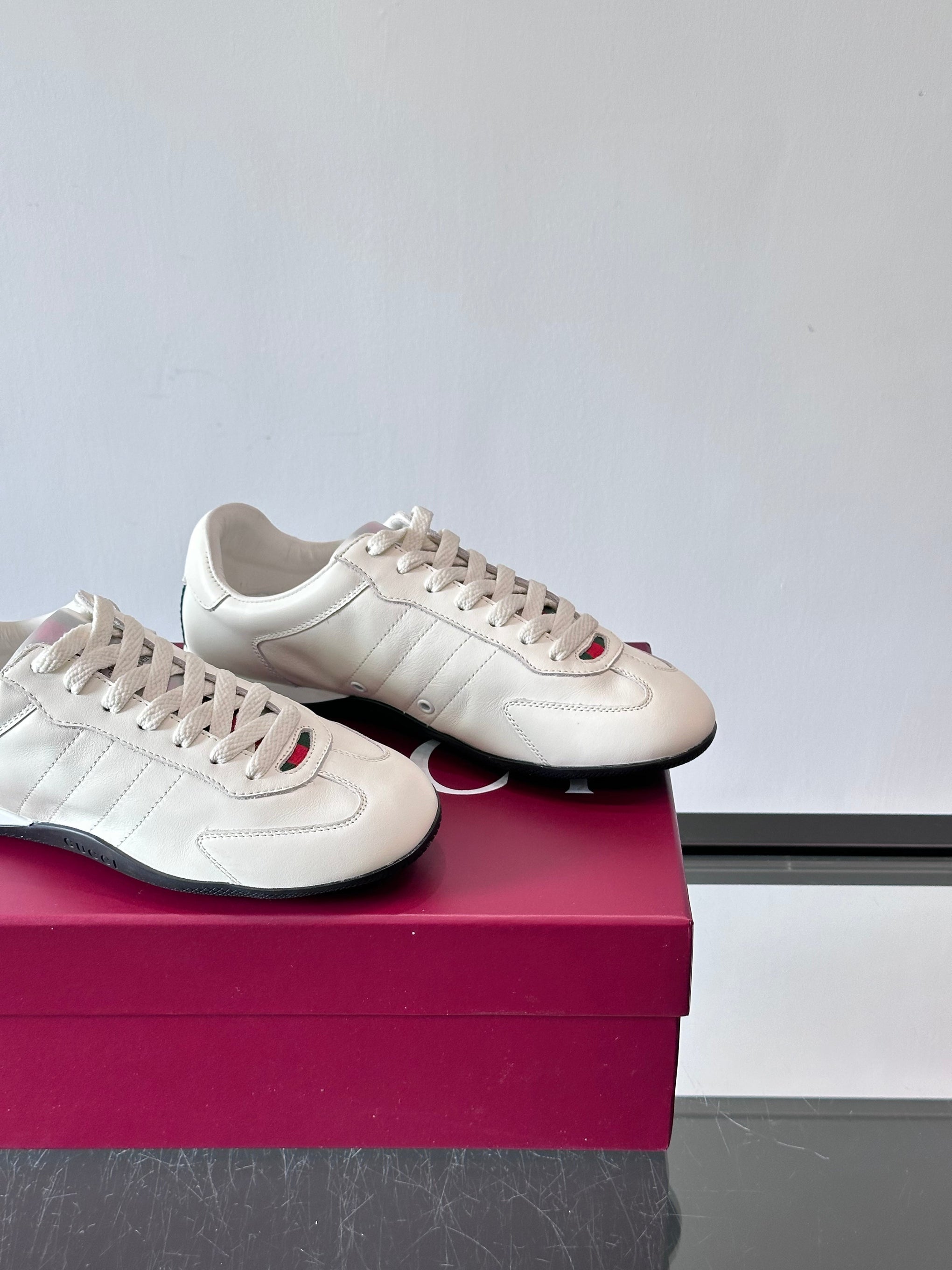 GG SHIFT SNEAKERS