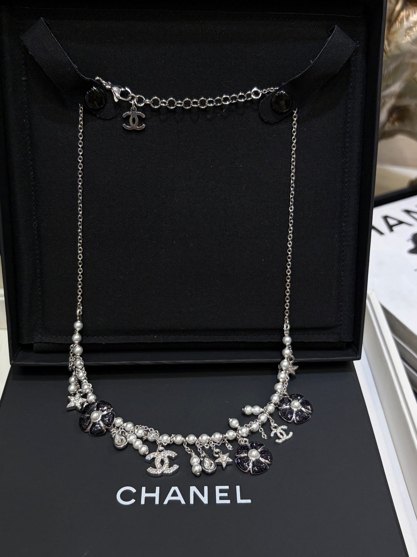 CC NECKLACE