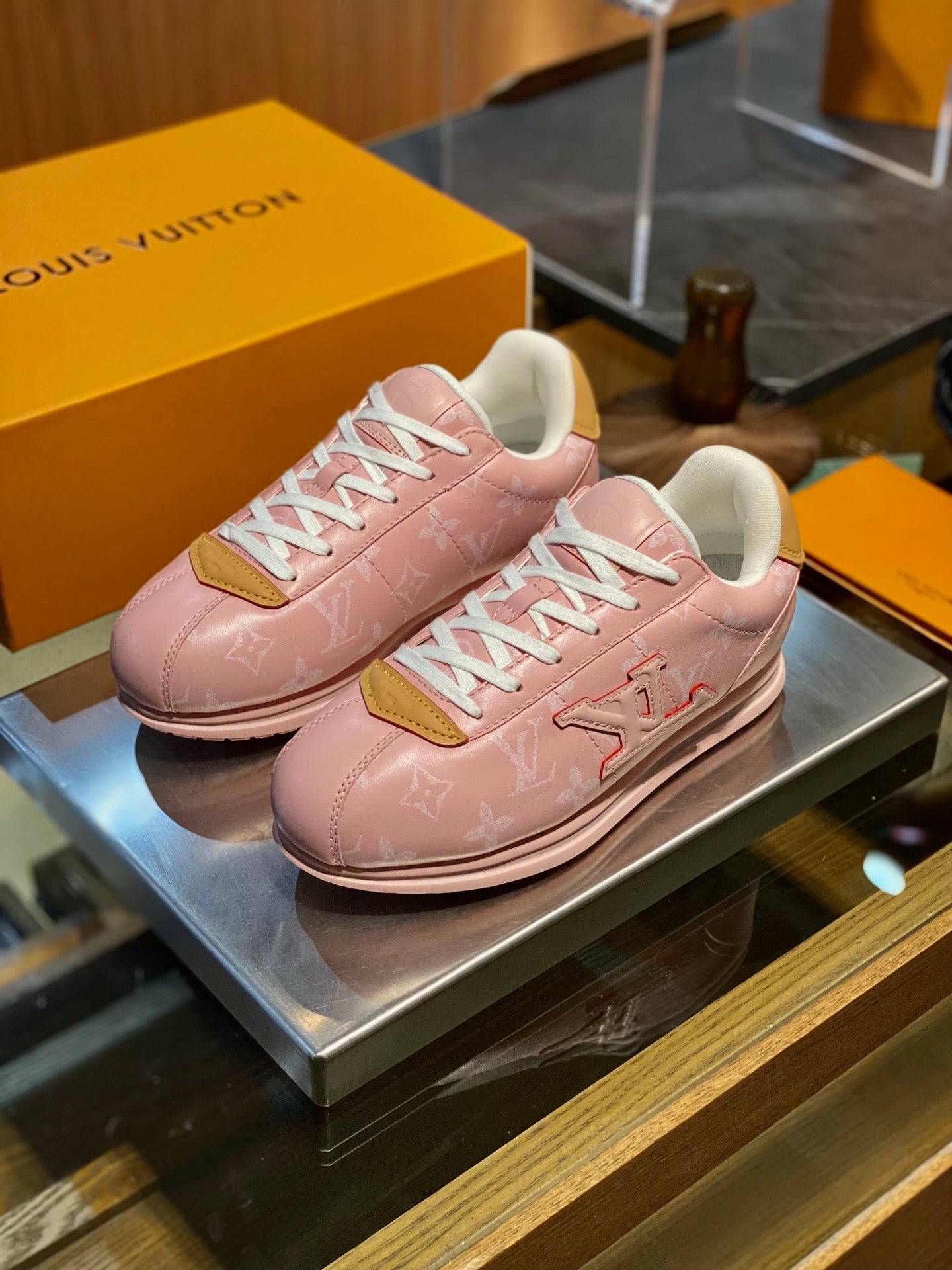 LOU BUTTERSOFT SNEAKERS