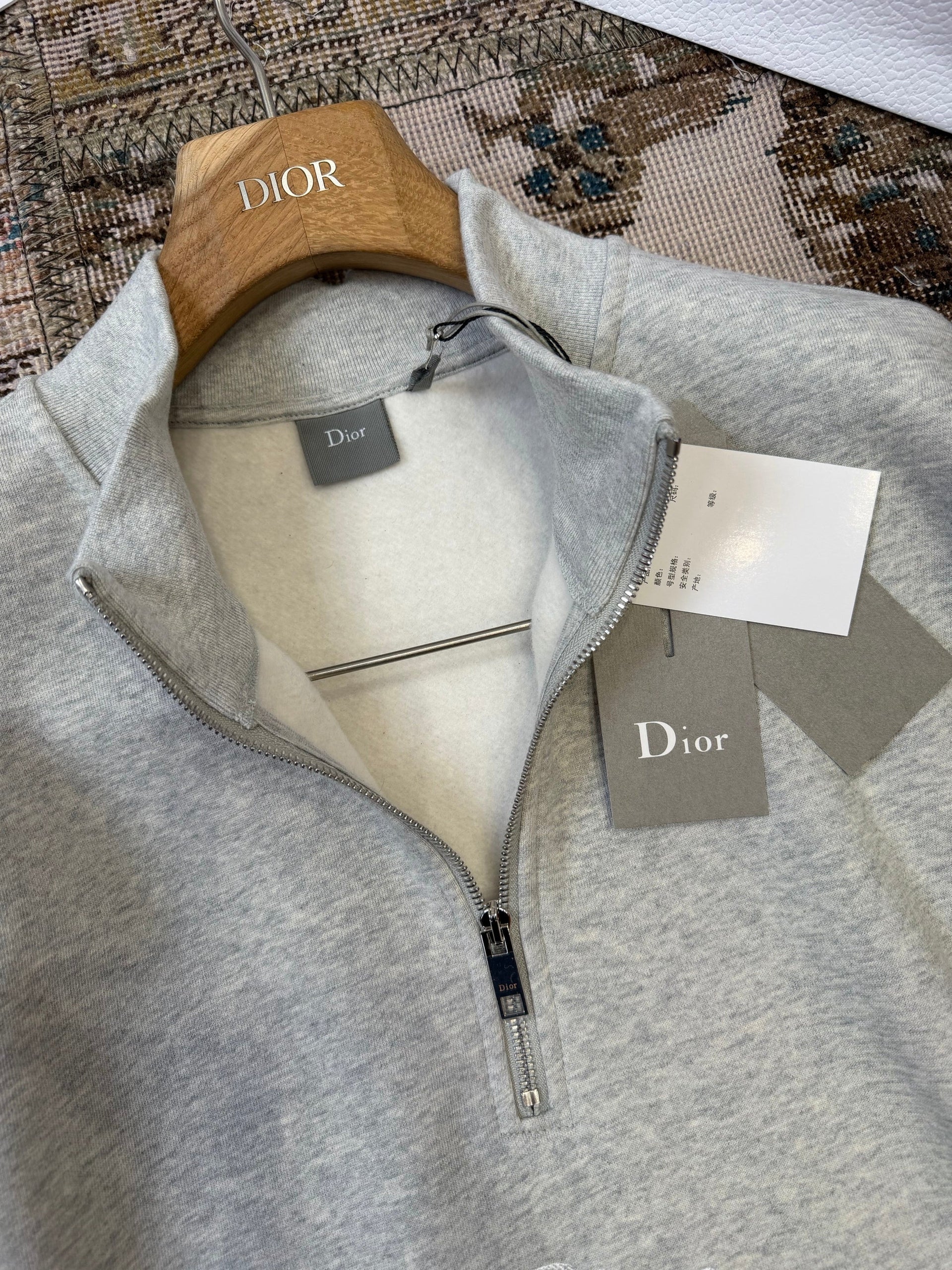 CD SWEATSHIRT