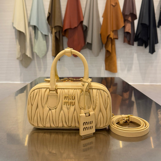 MIU M ARCADIE BAG