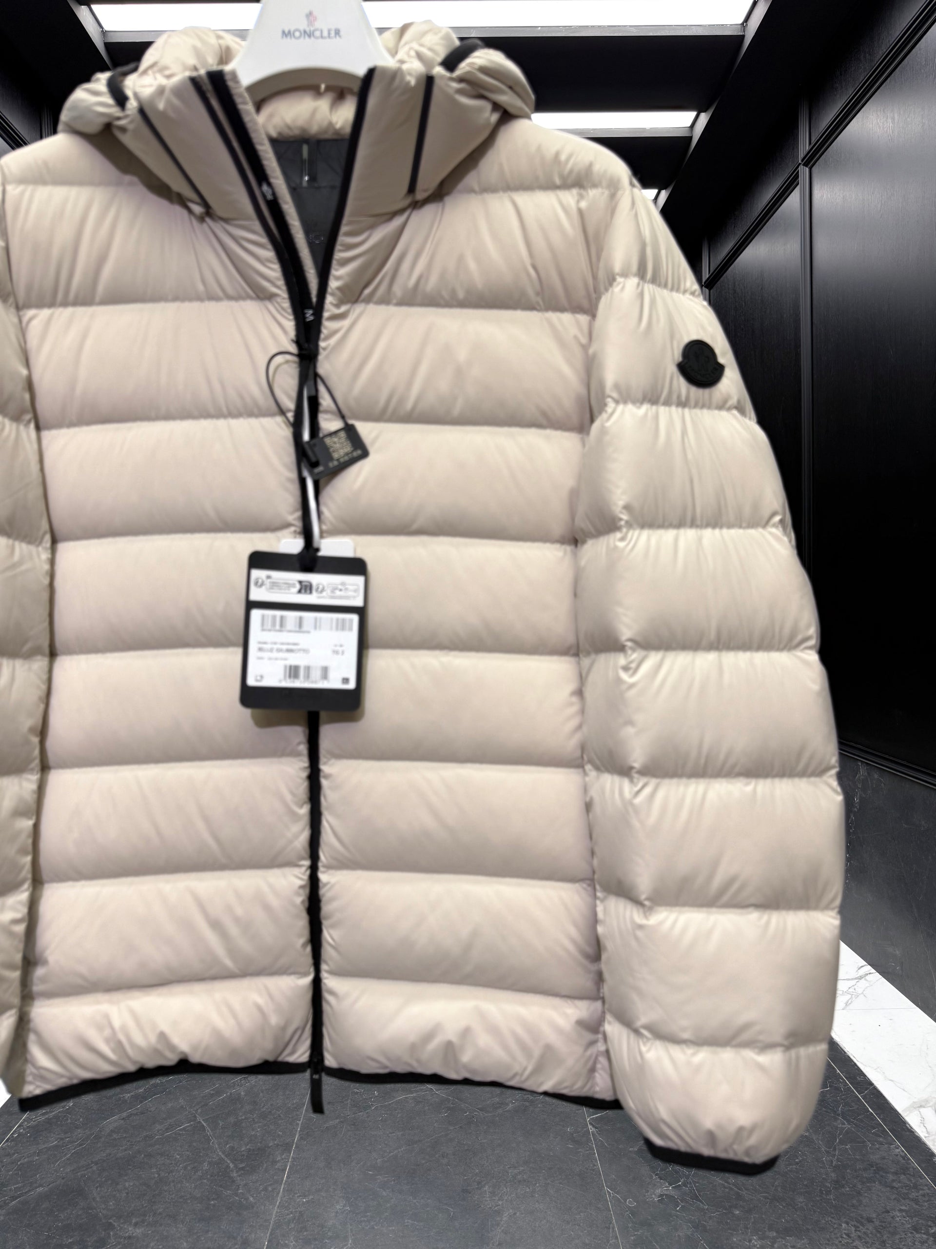MONC JELUZ JACKET