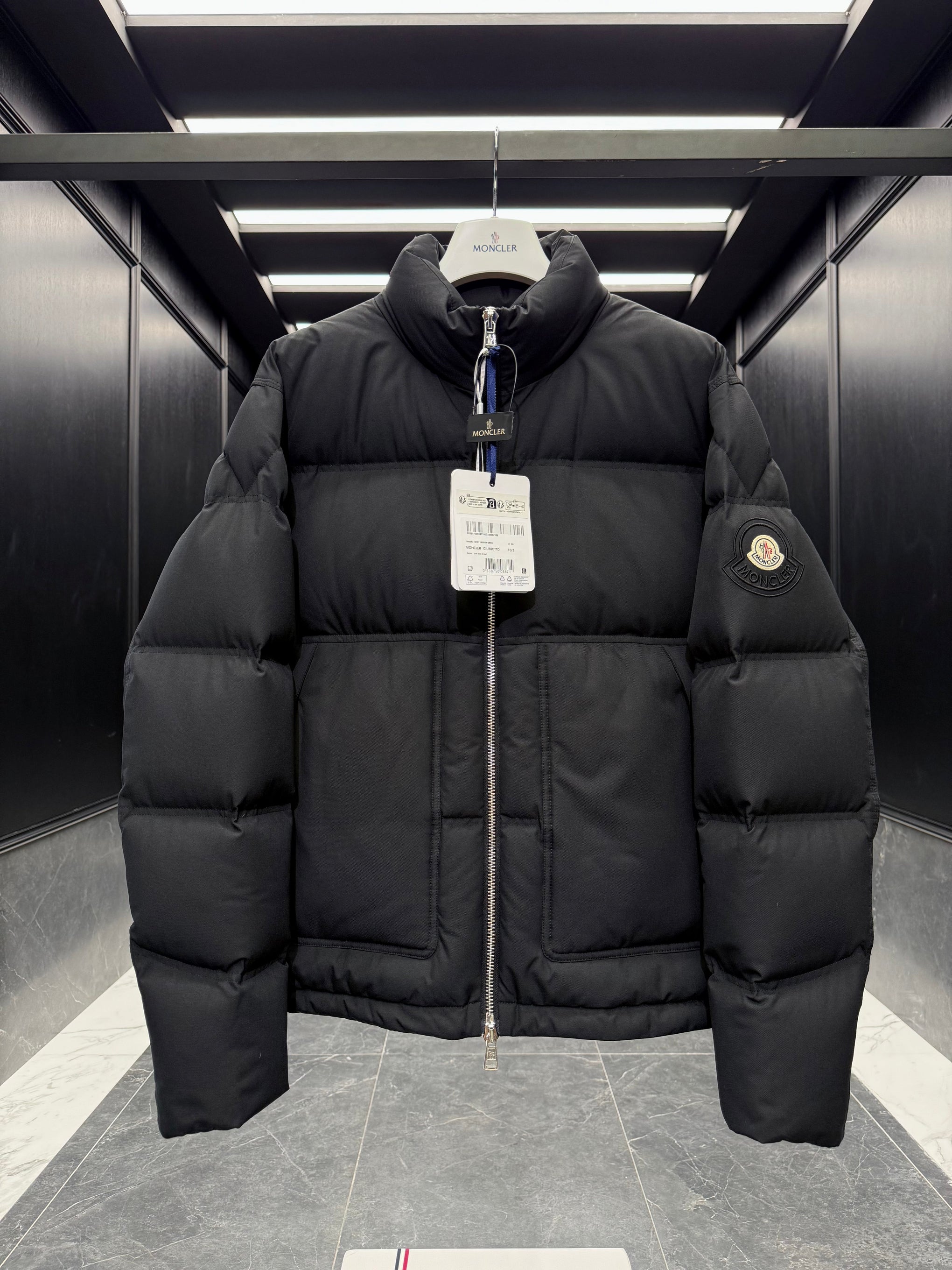 MONC DIYA JACKET