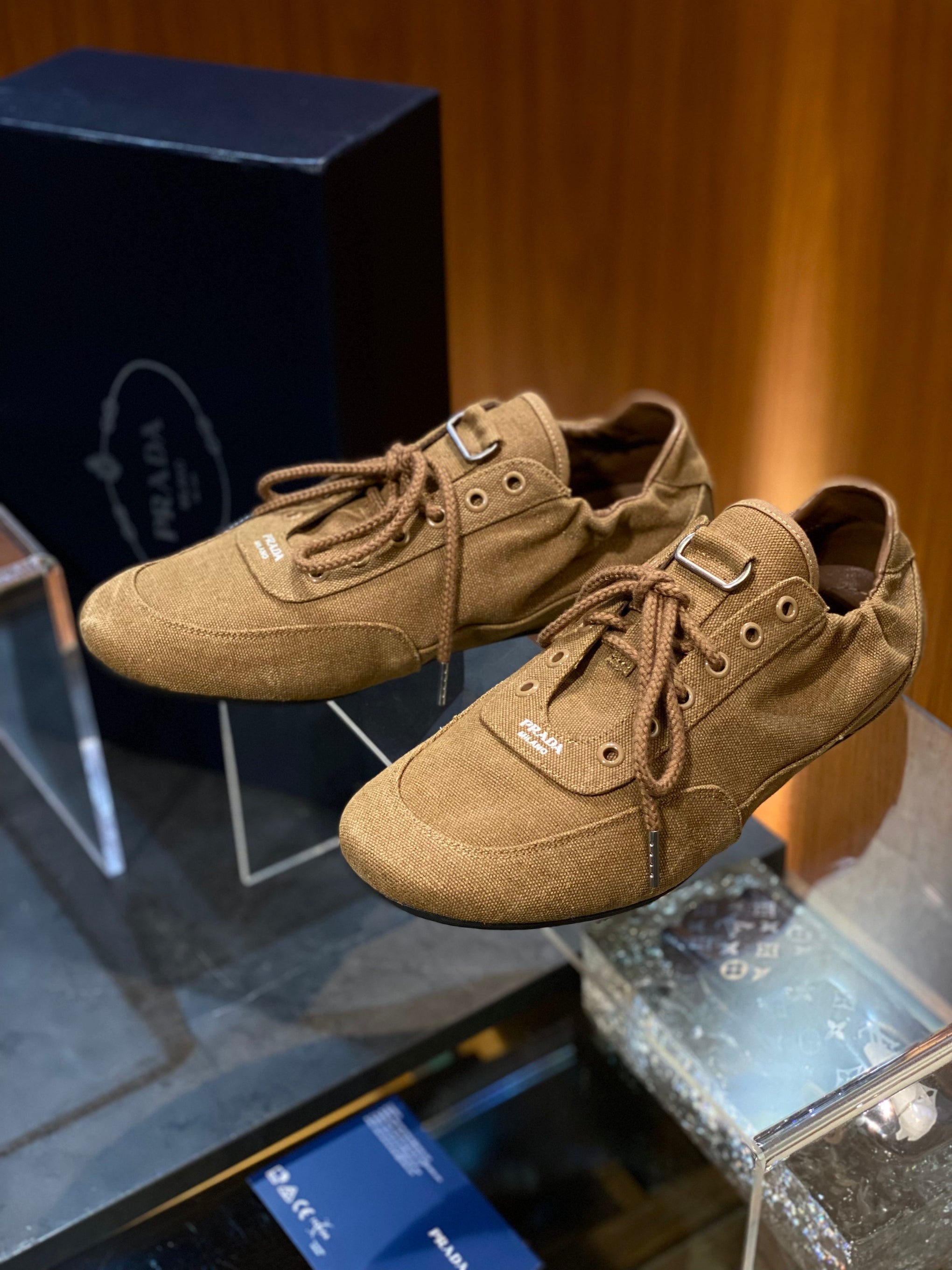 PD COLLAPSE SNEAKER