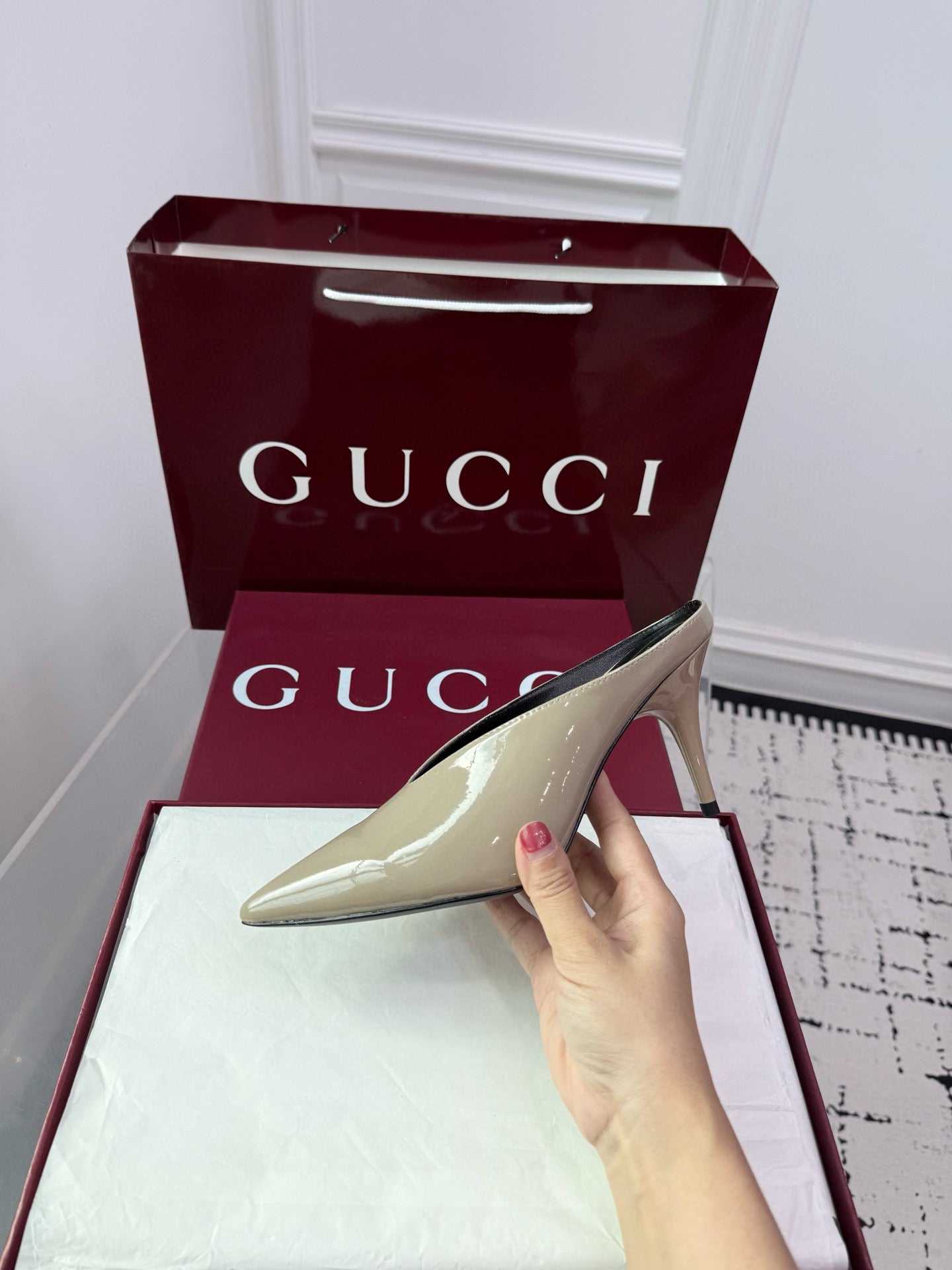 GG HEELS