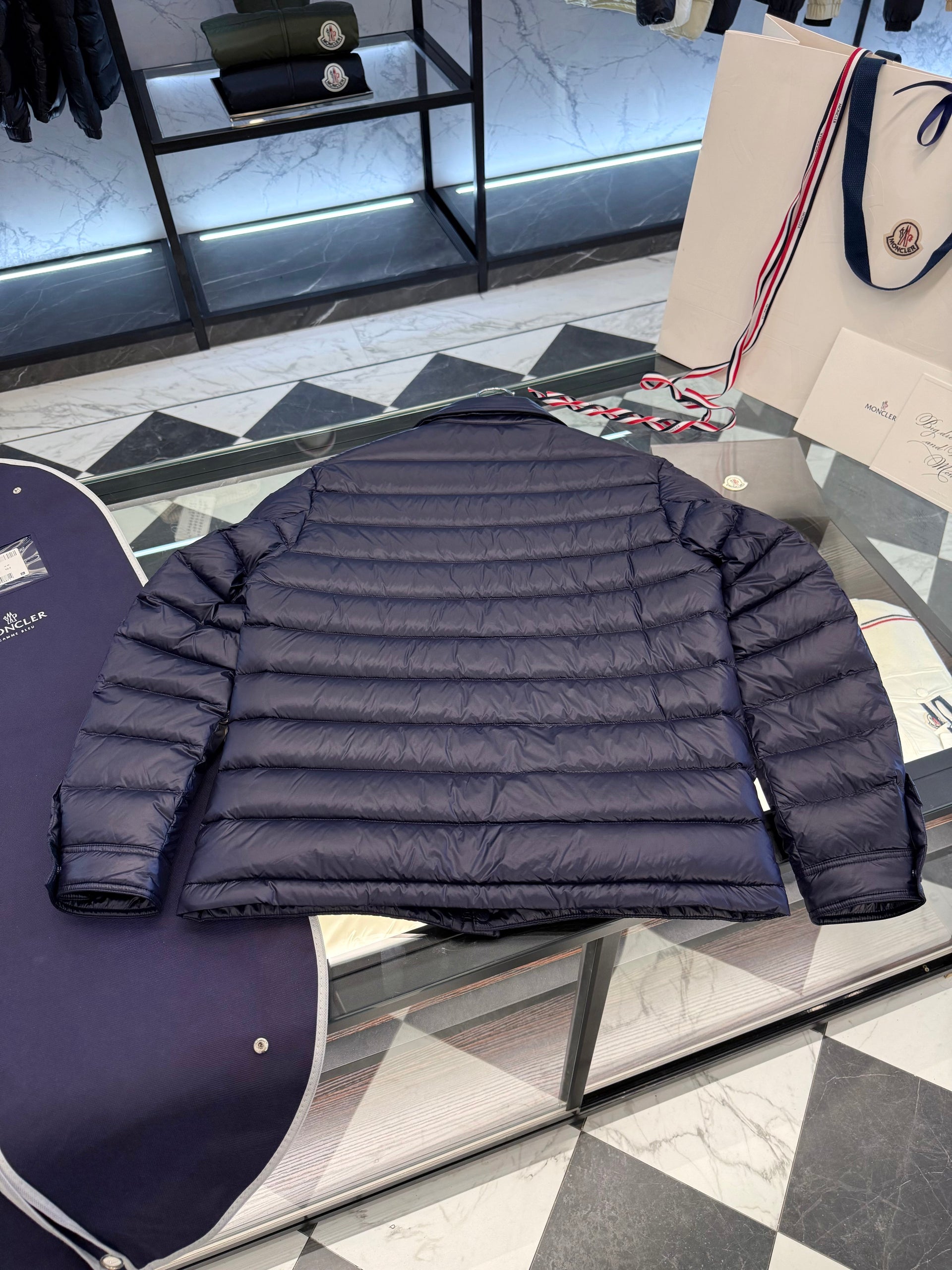 MONC CHAMBLY JACKET