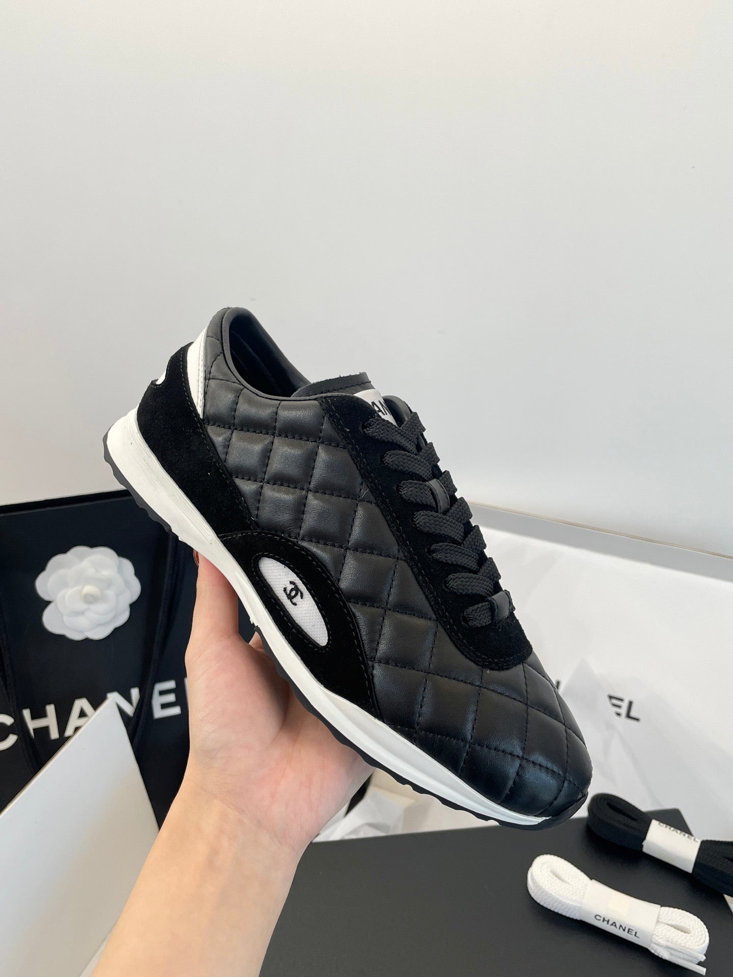 CC SNEAKER