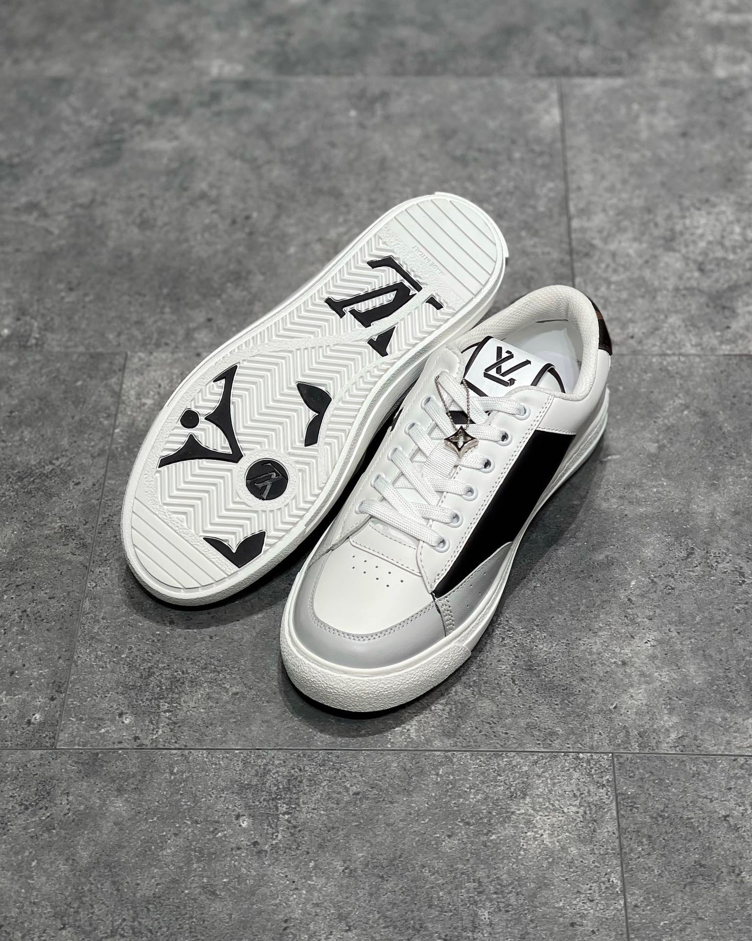 LOU TRAINERS