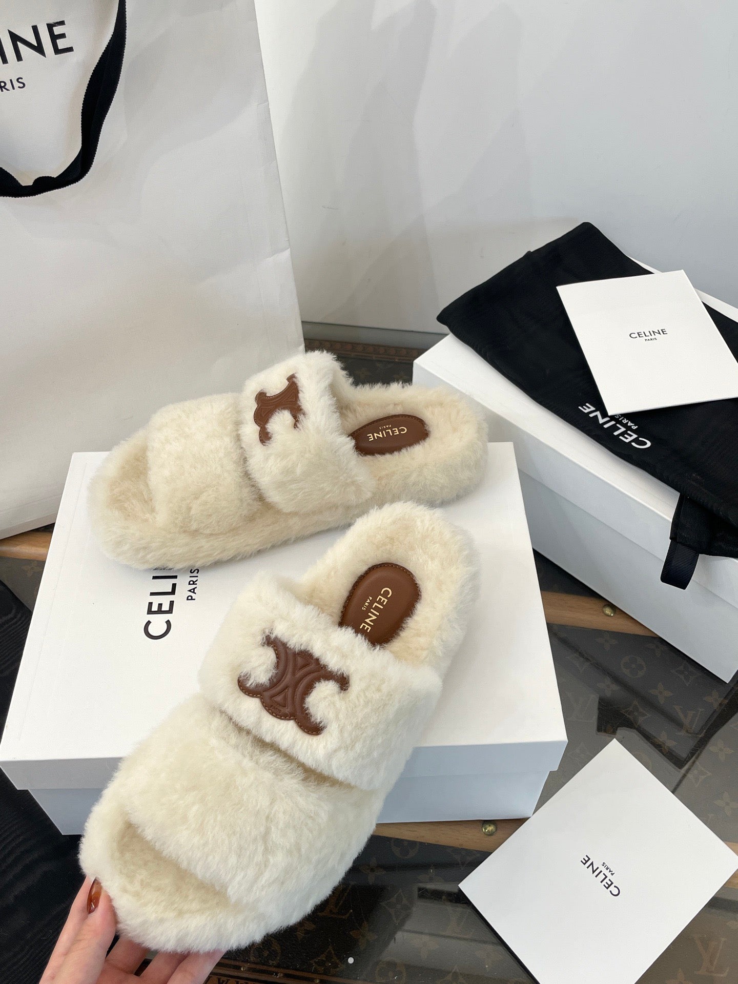 CEL FUR SLIDES