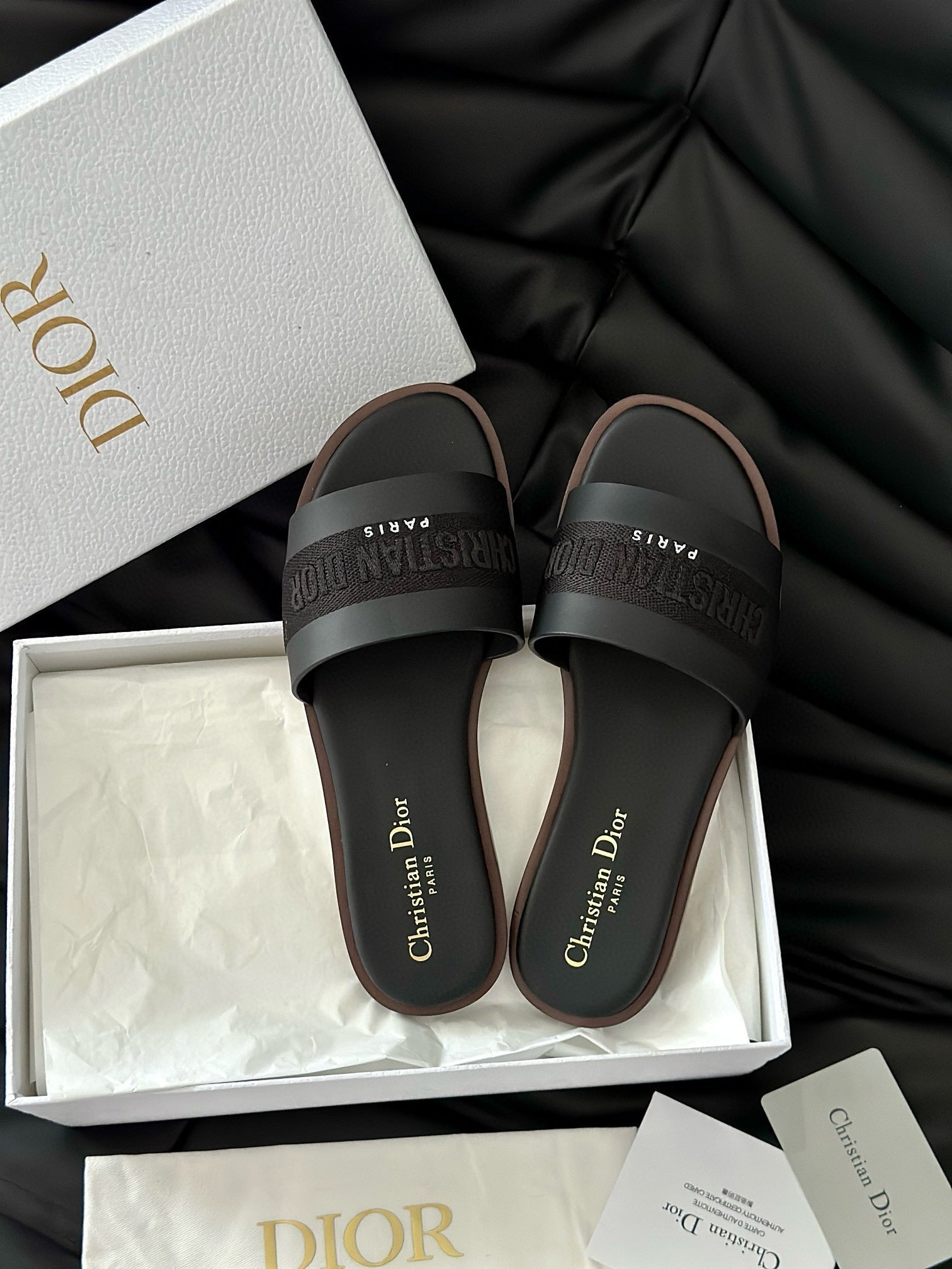 CD SANDALS