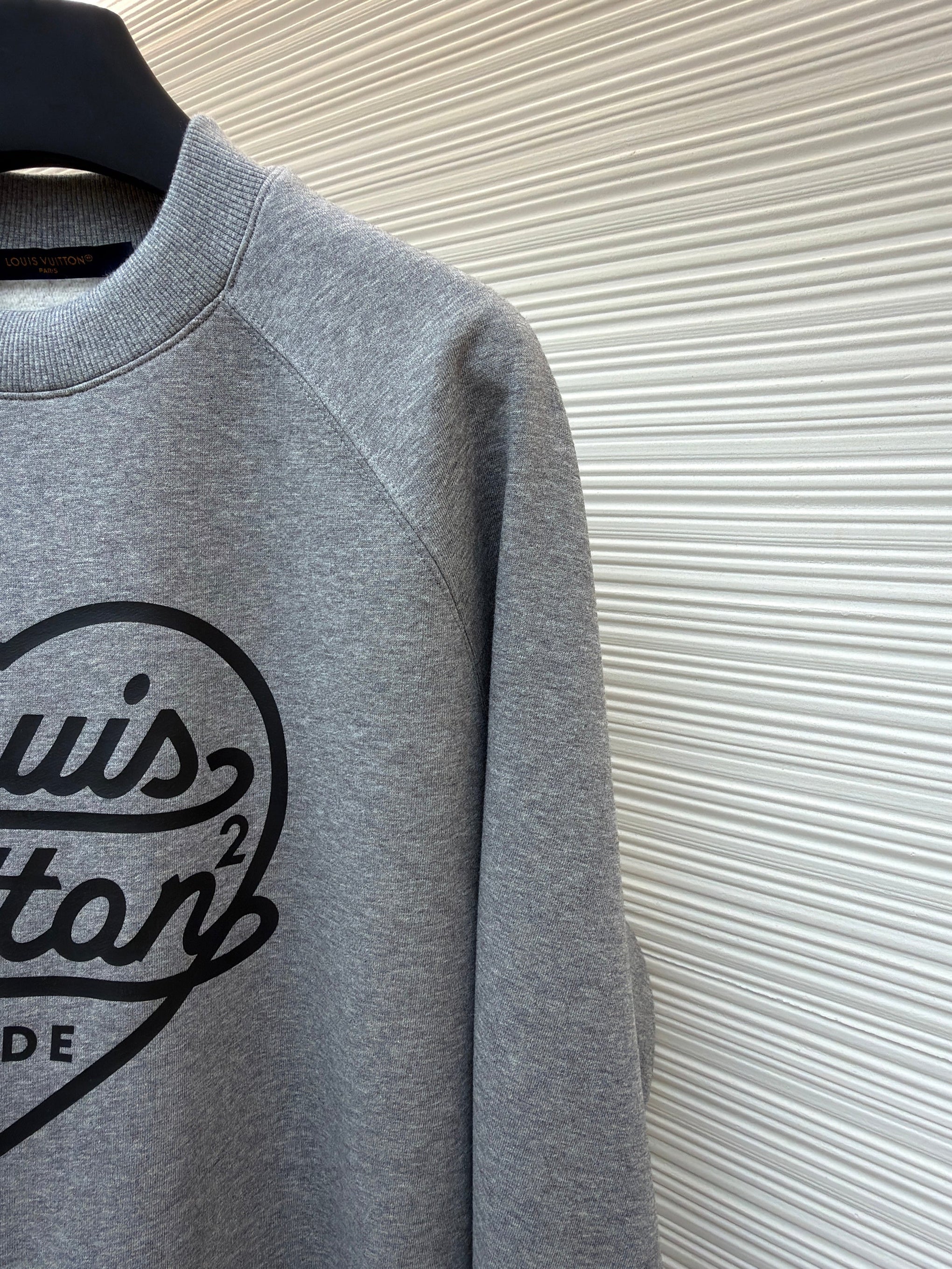 LOU SWEATSHIRT