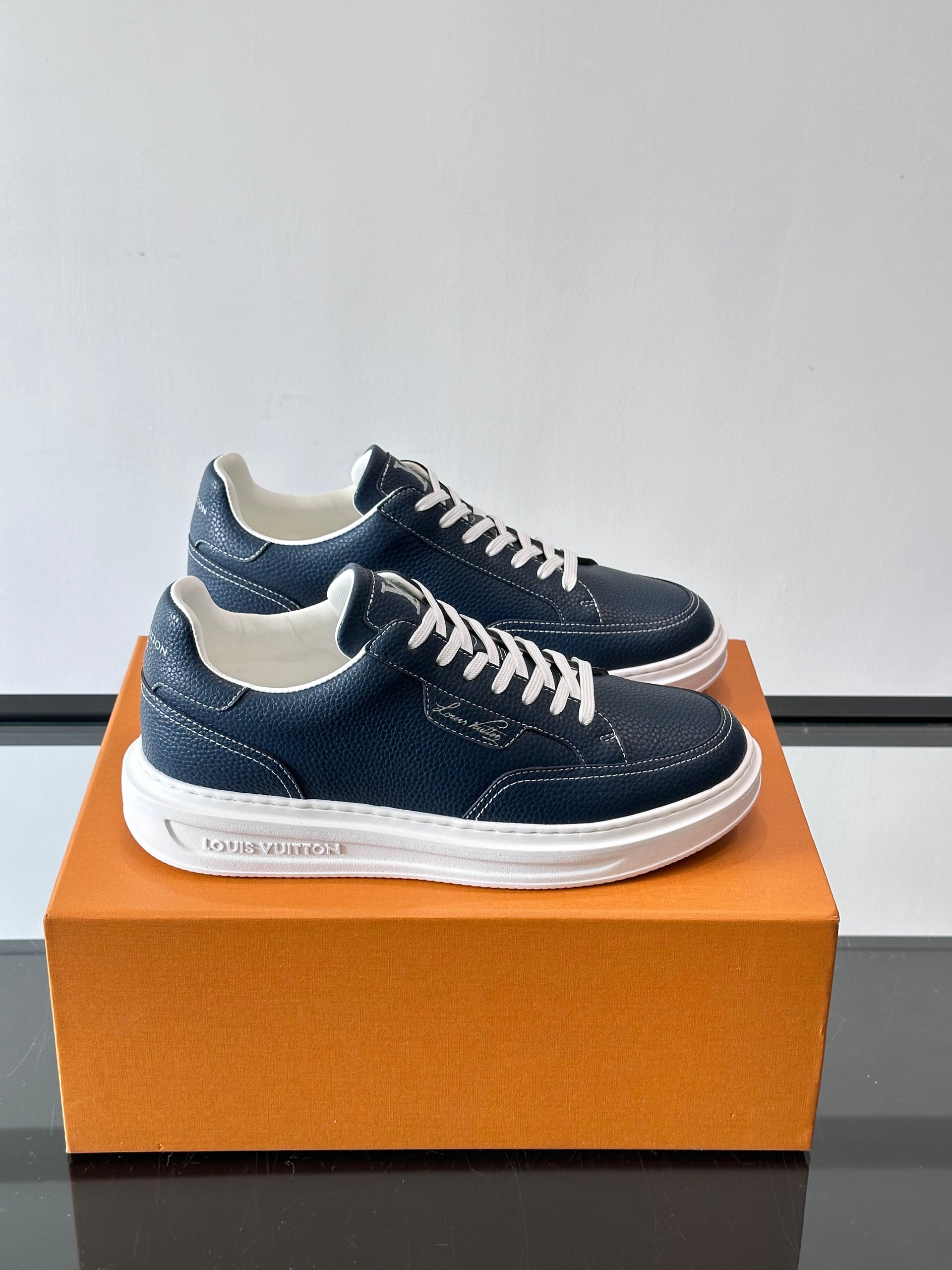 LOU BEVERLY HILLS SNEAKERS