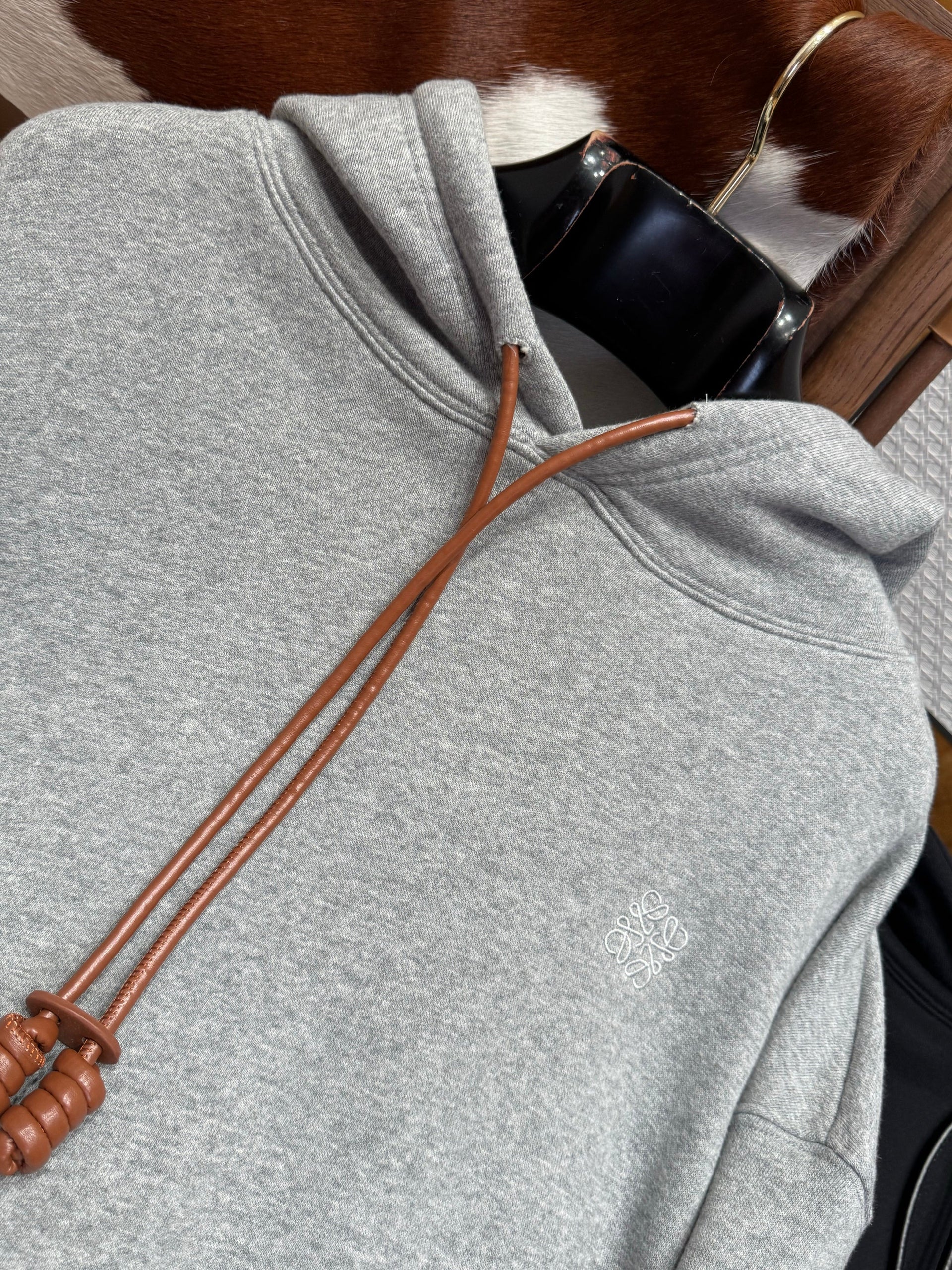 LOEW HOODIE