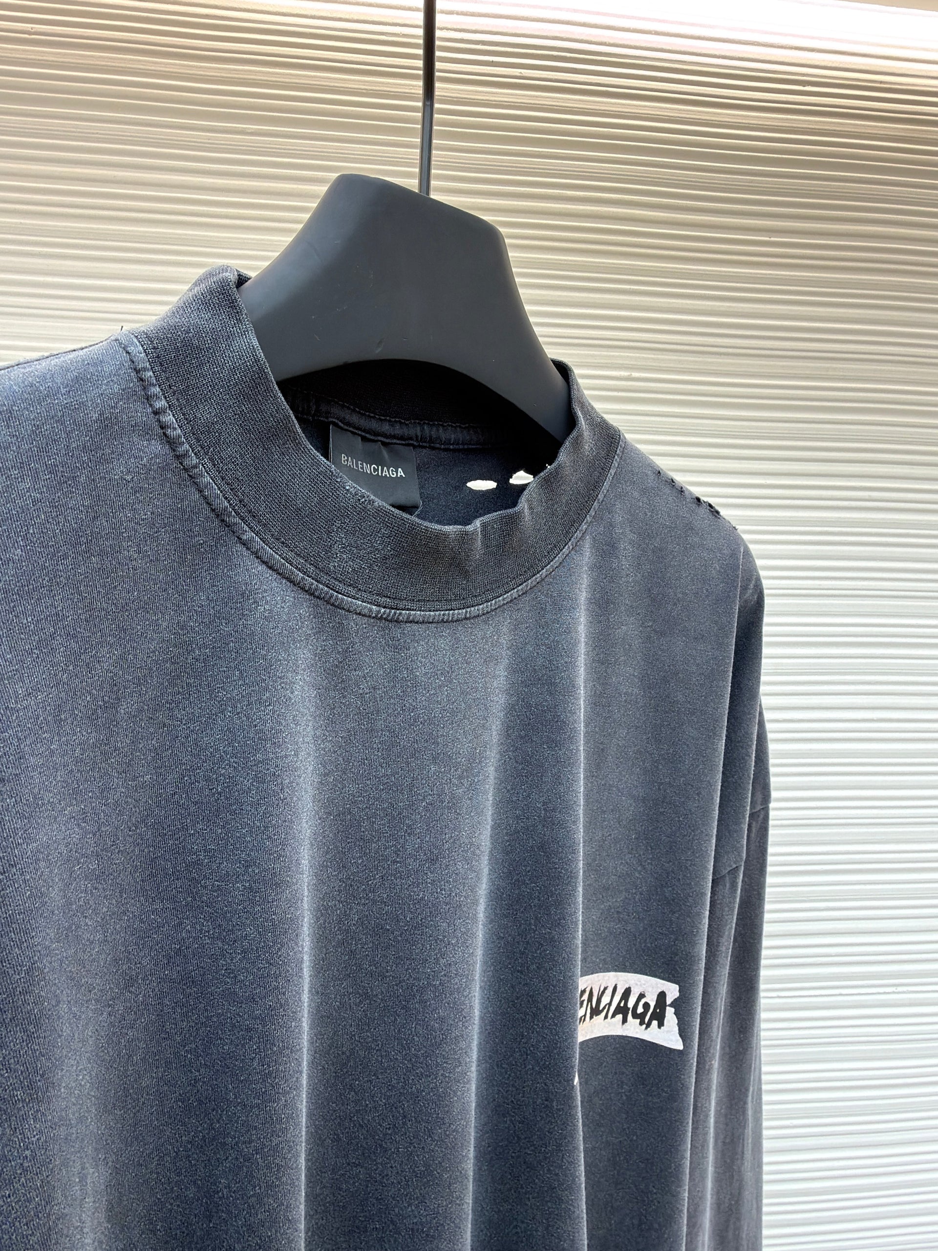 BAL LONG TEE