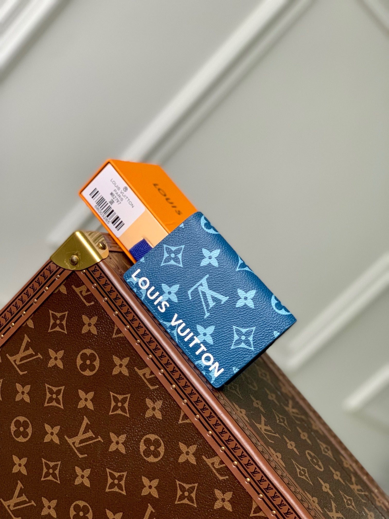 LOU WALLET