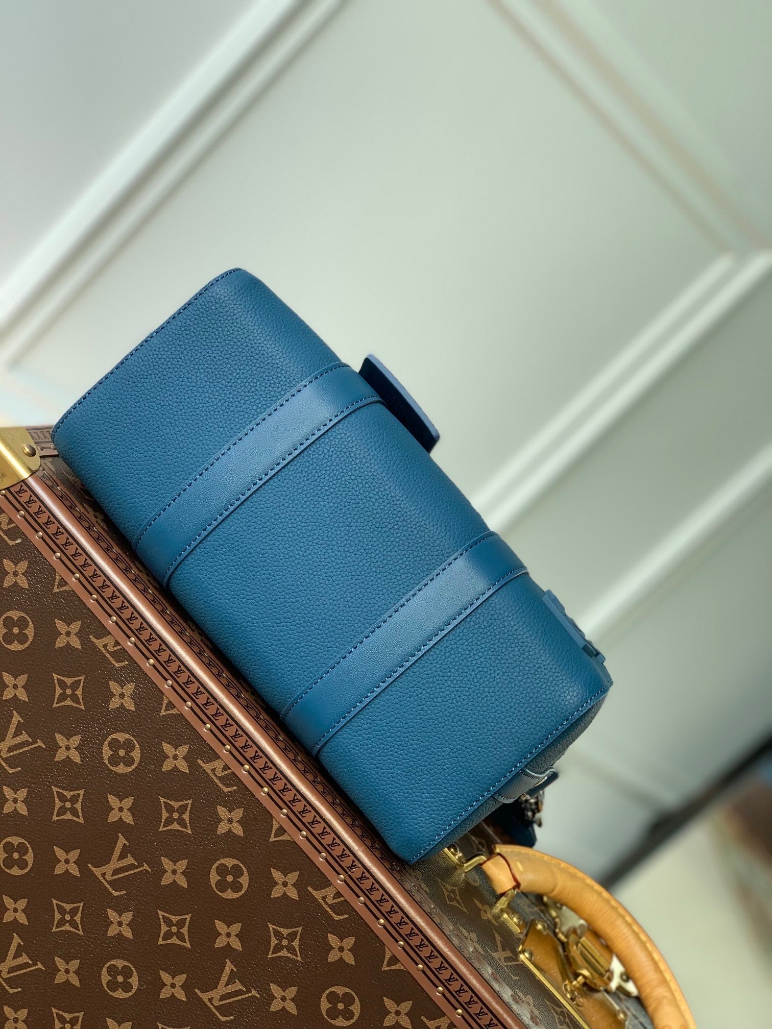 LOU CITY KEEPALL BAG