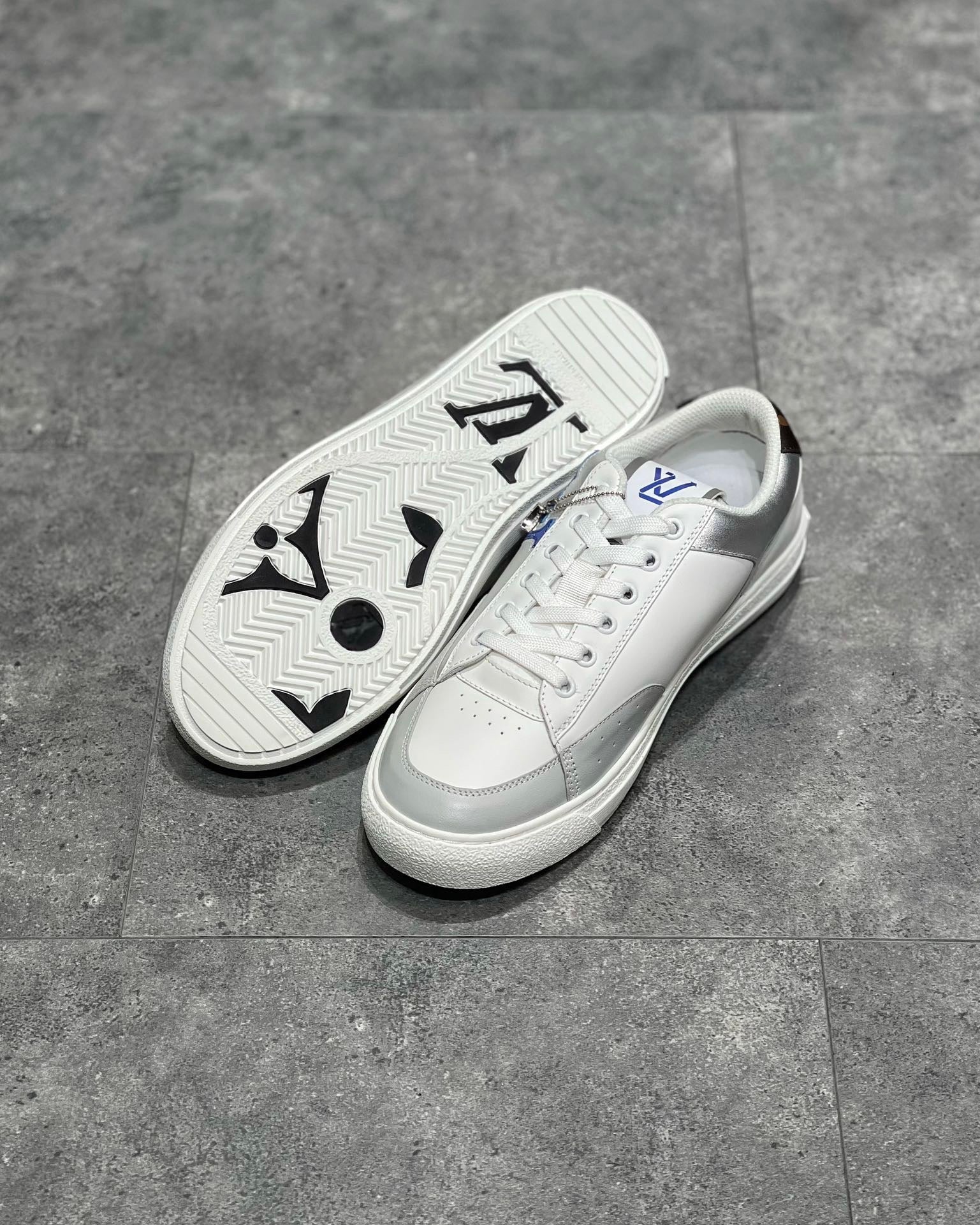 LOU TRAINERS
