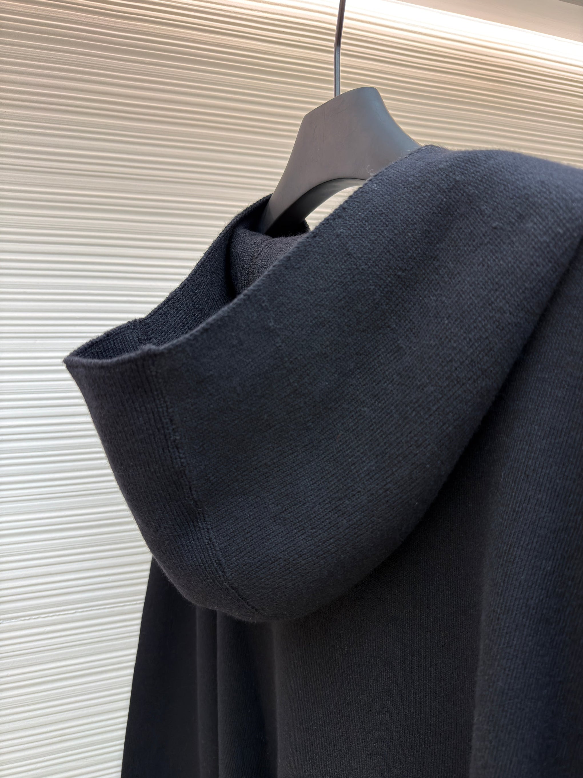 CD HOODED JUMPER