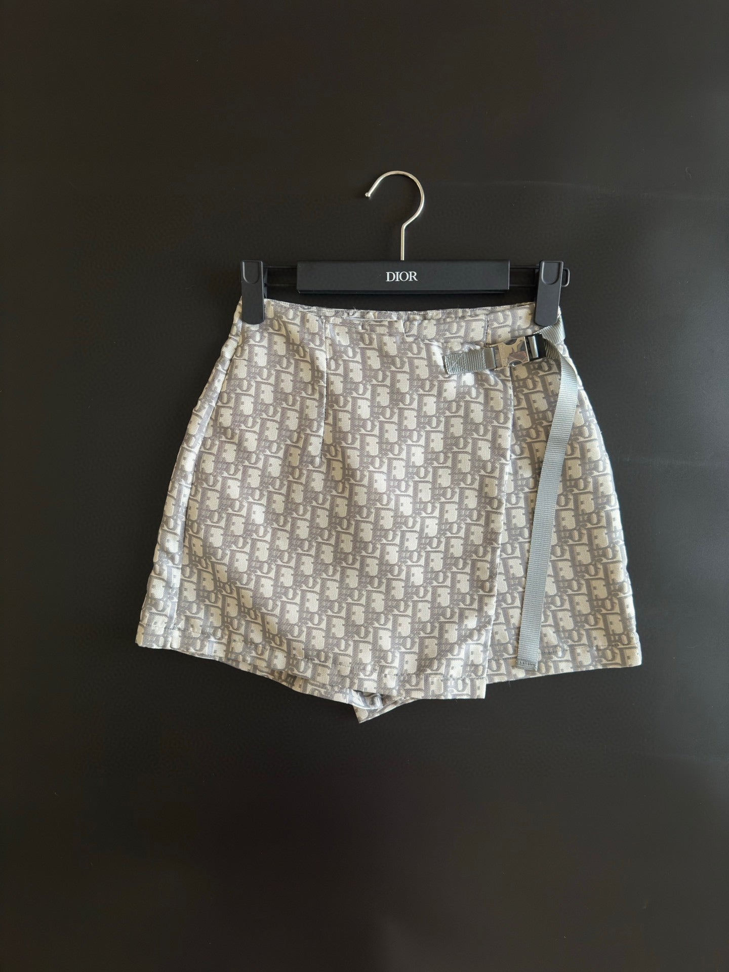 CD SHORT