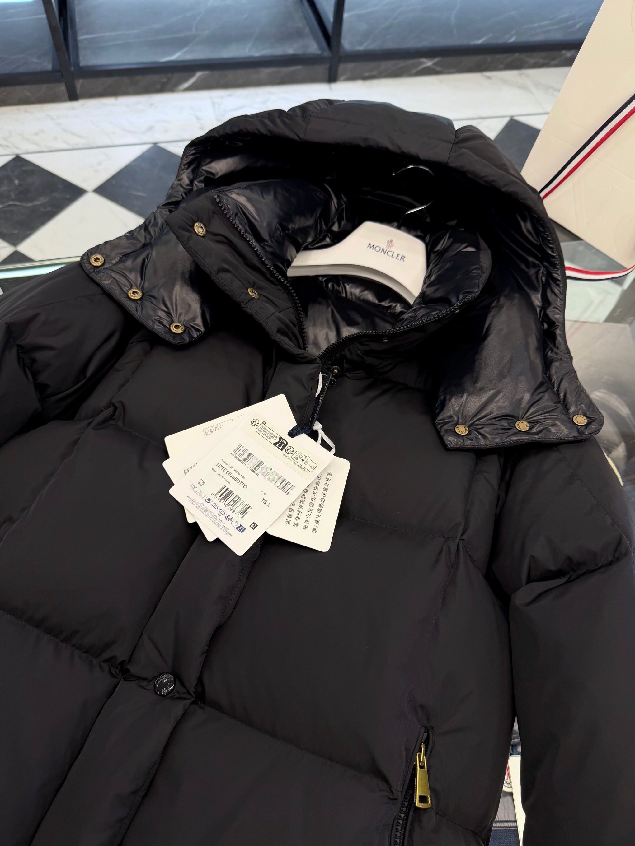 MONC LITTE COAT