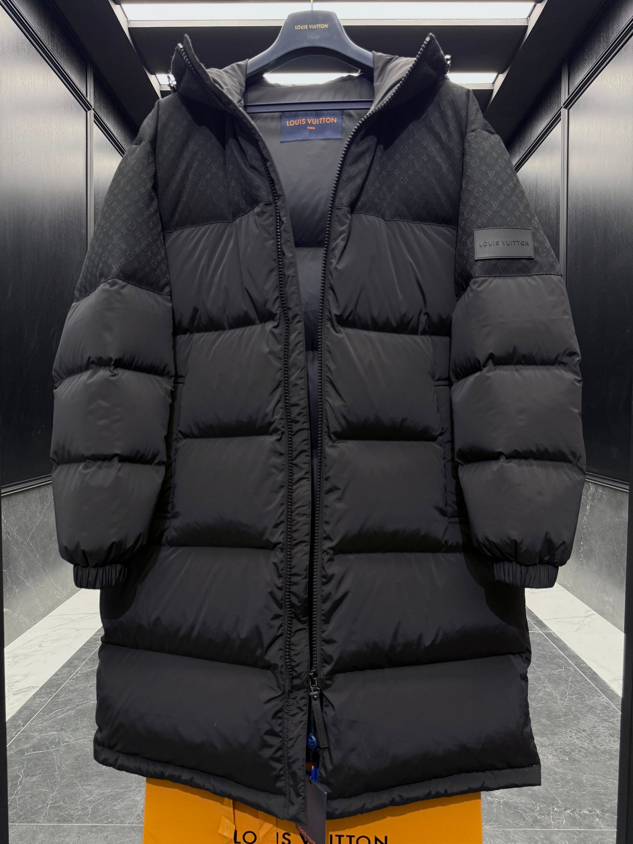 LOU COAT