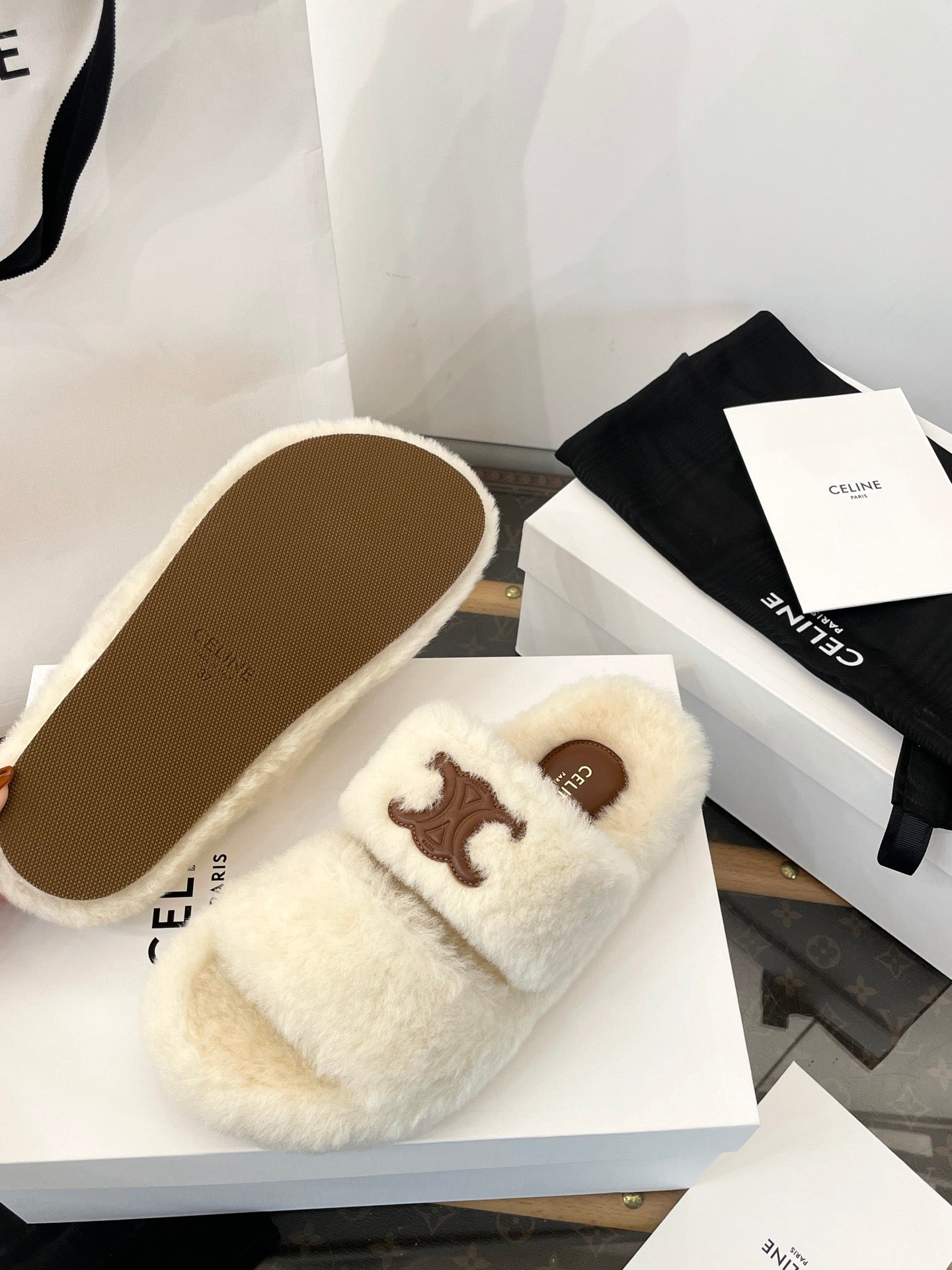 CEL FUR SLIDES