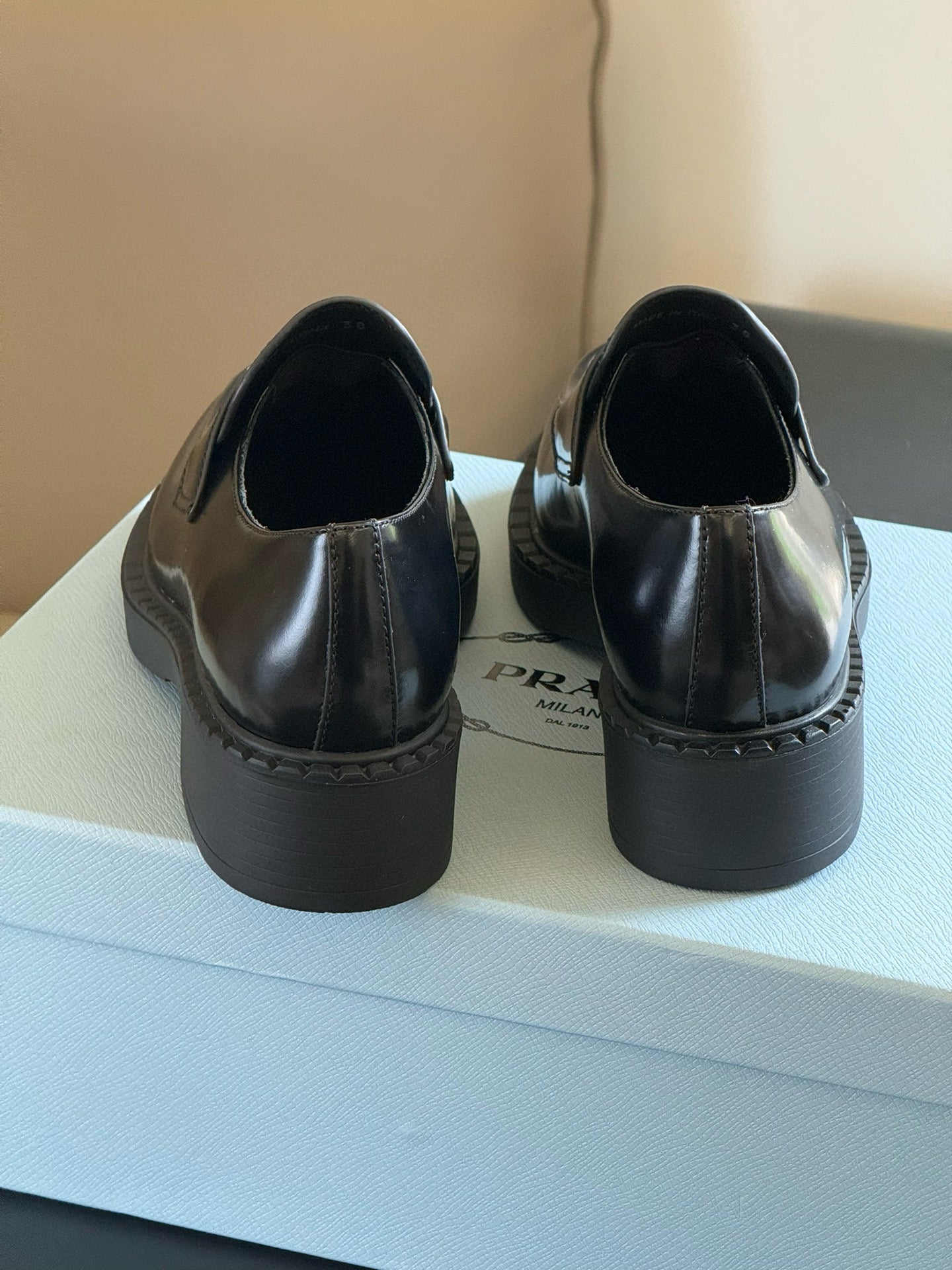 PD LOAFERS