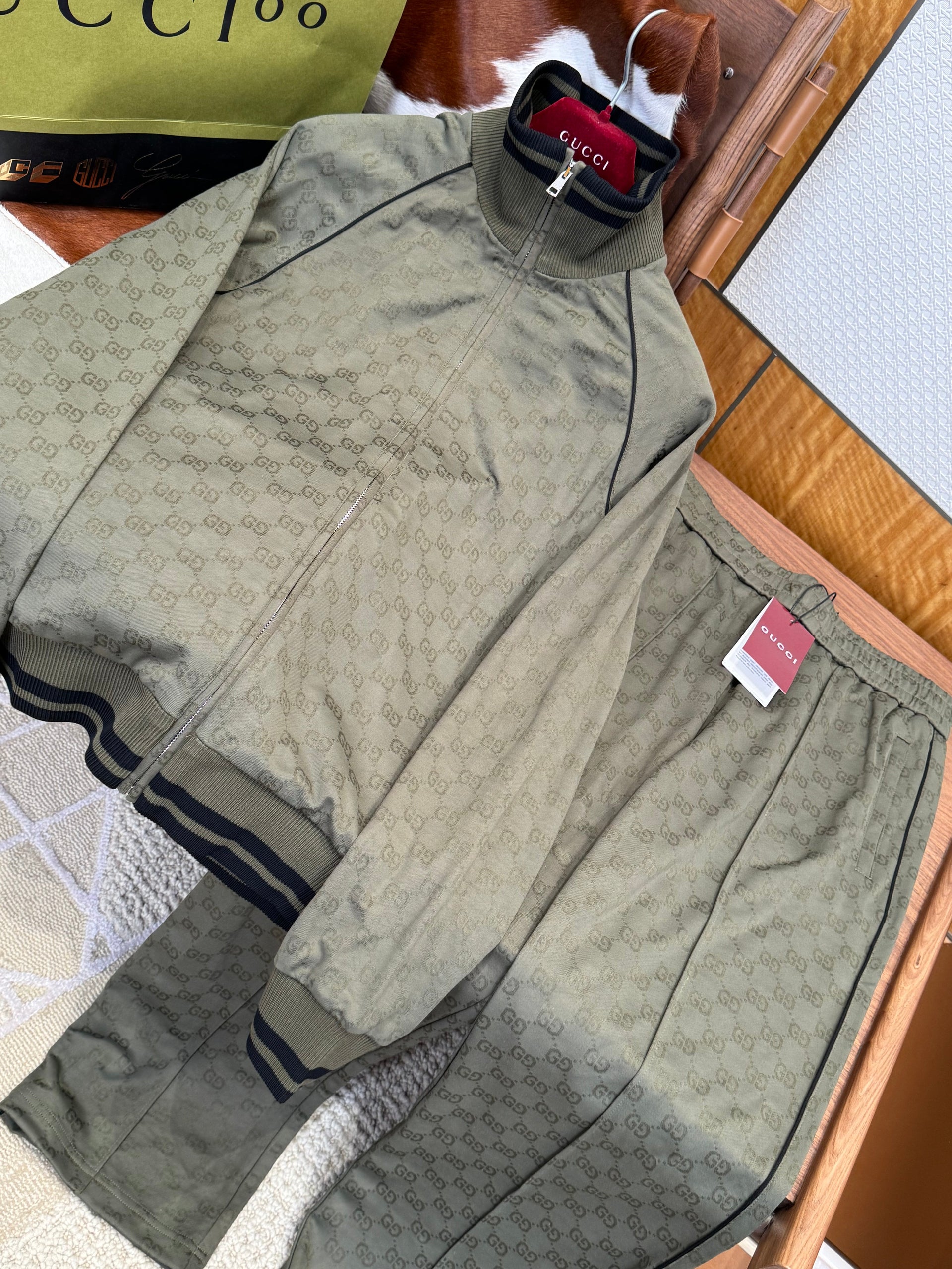 GG BOMBER