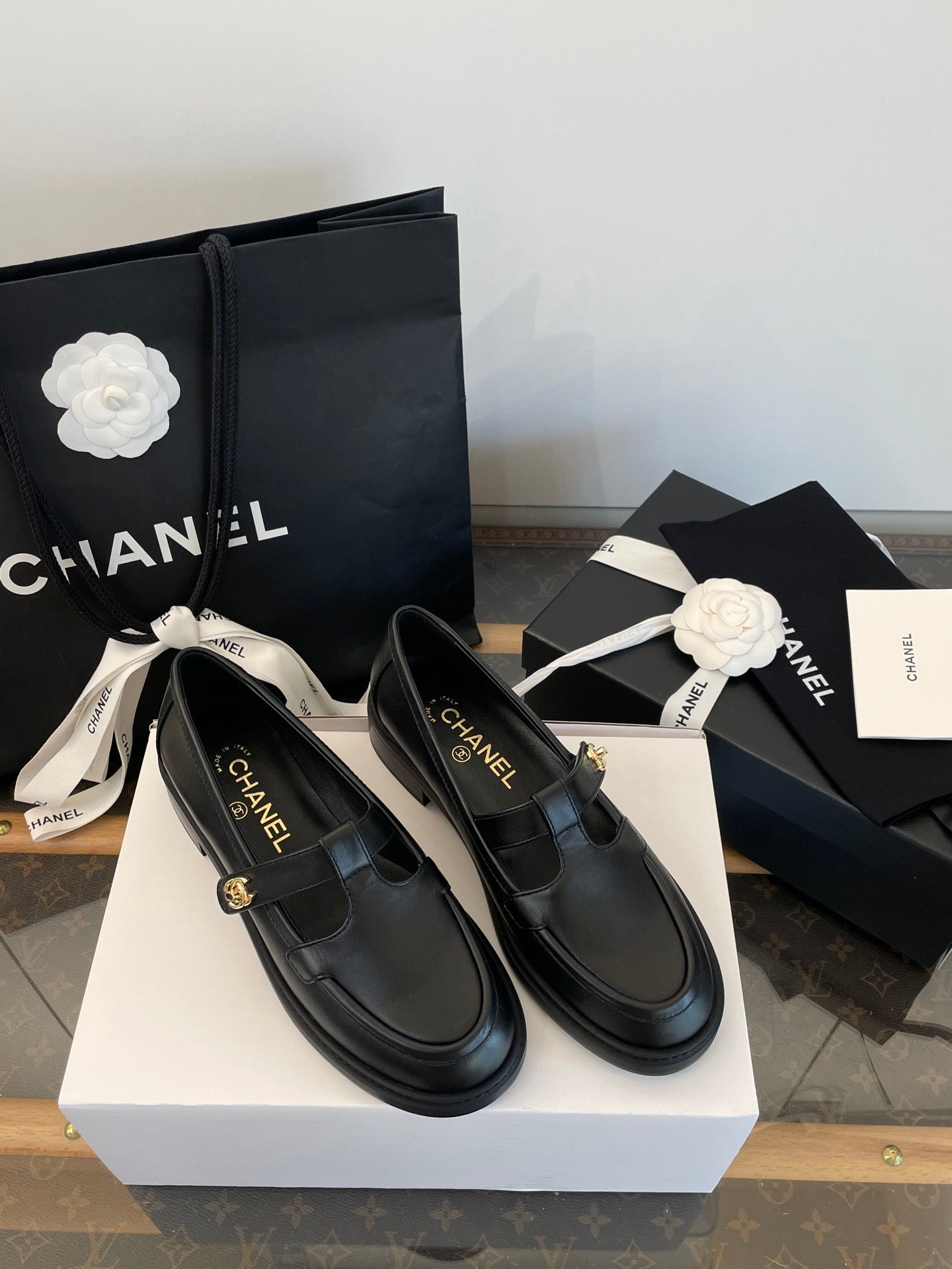 CC LOAFERS