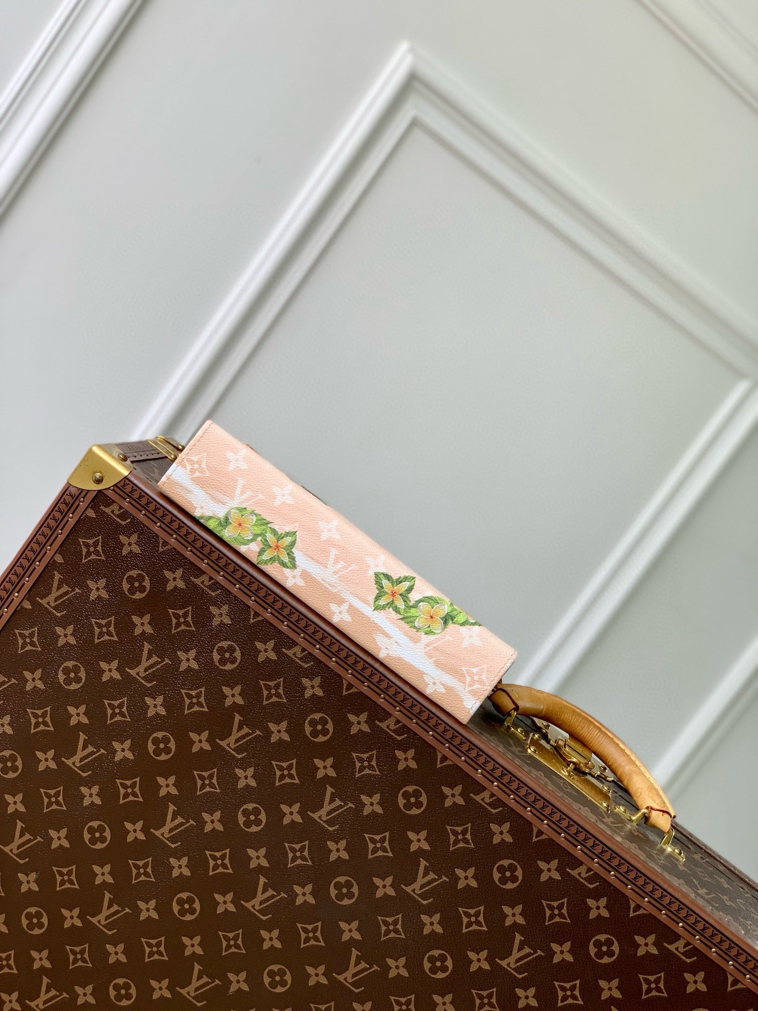 LOU POCHETTE VOYAGE MM