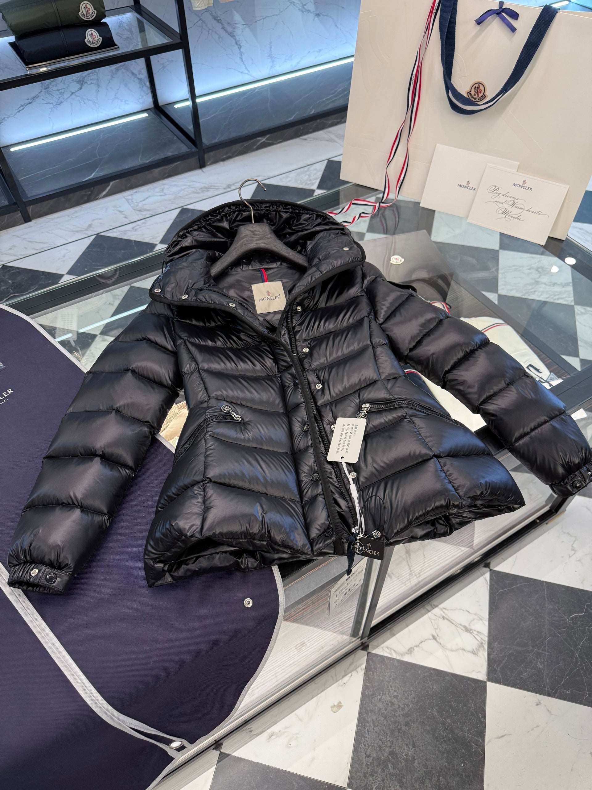 MONC BARANTE JACKET