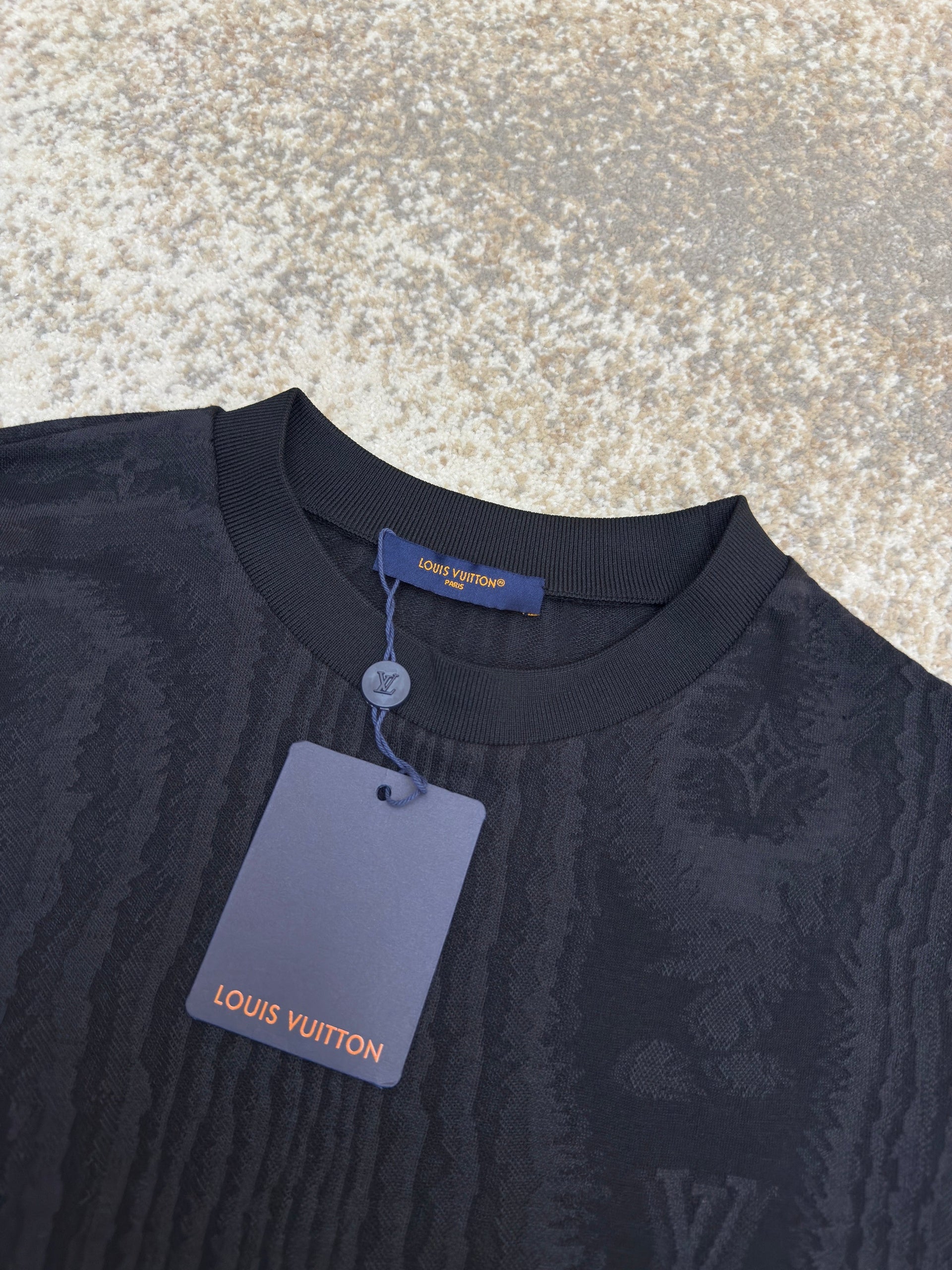 LOU T-SHIRT