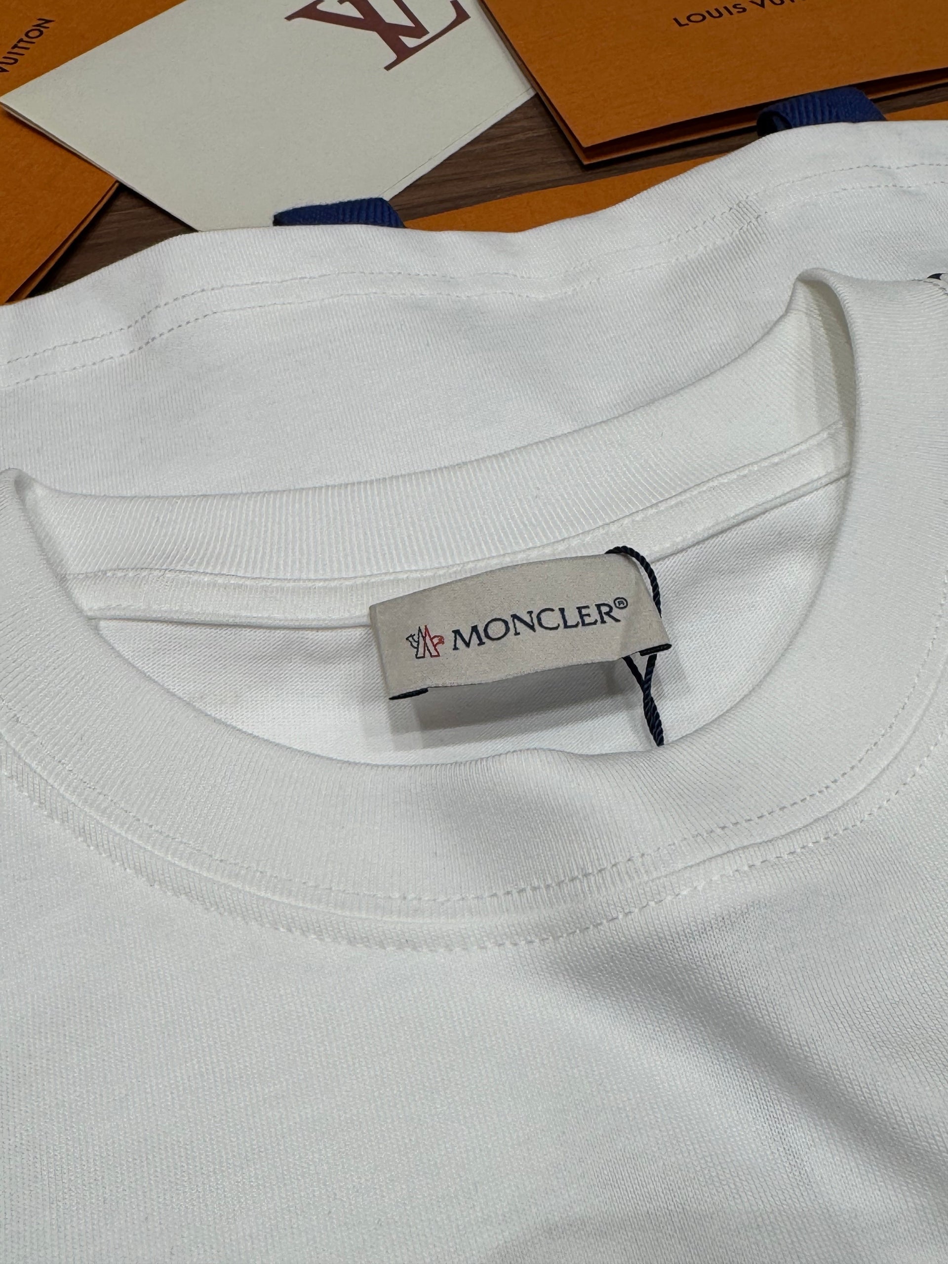 MONC T-SHIRT
