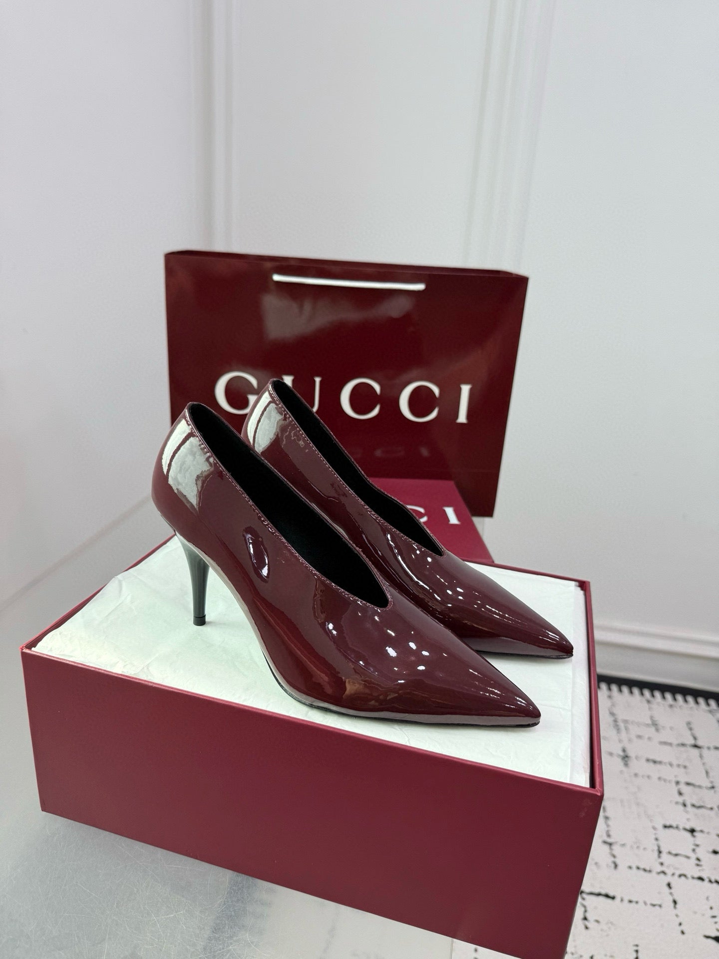 GG HEELS