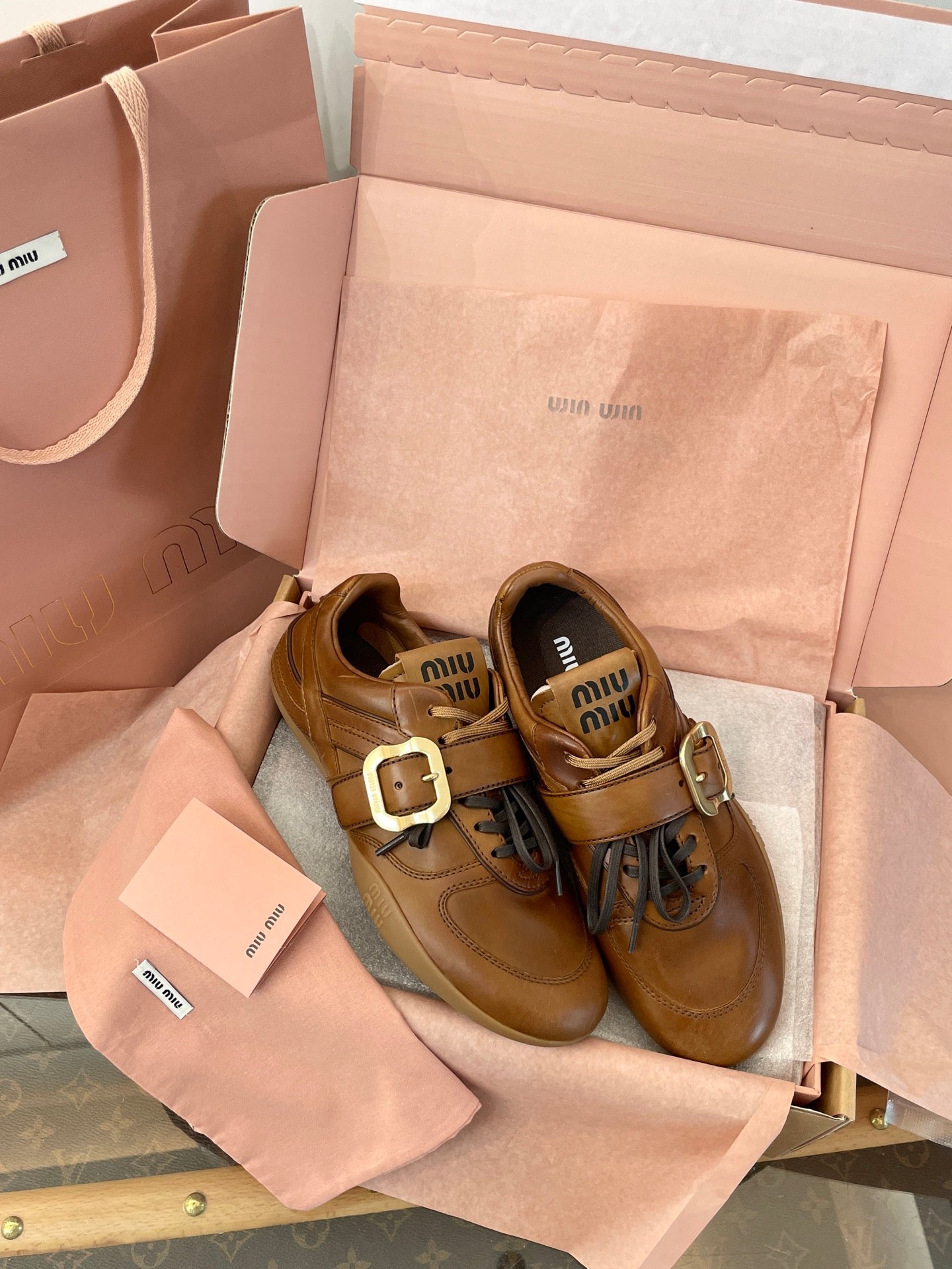 MIU M SNEAKERS