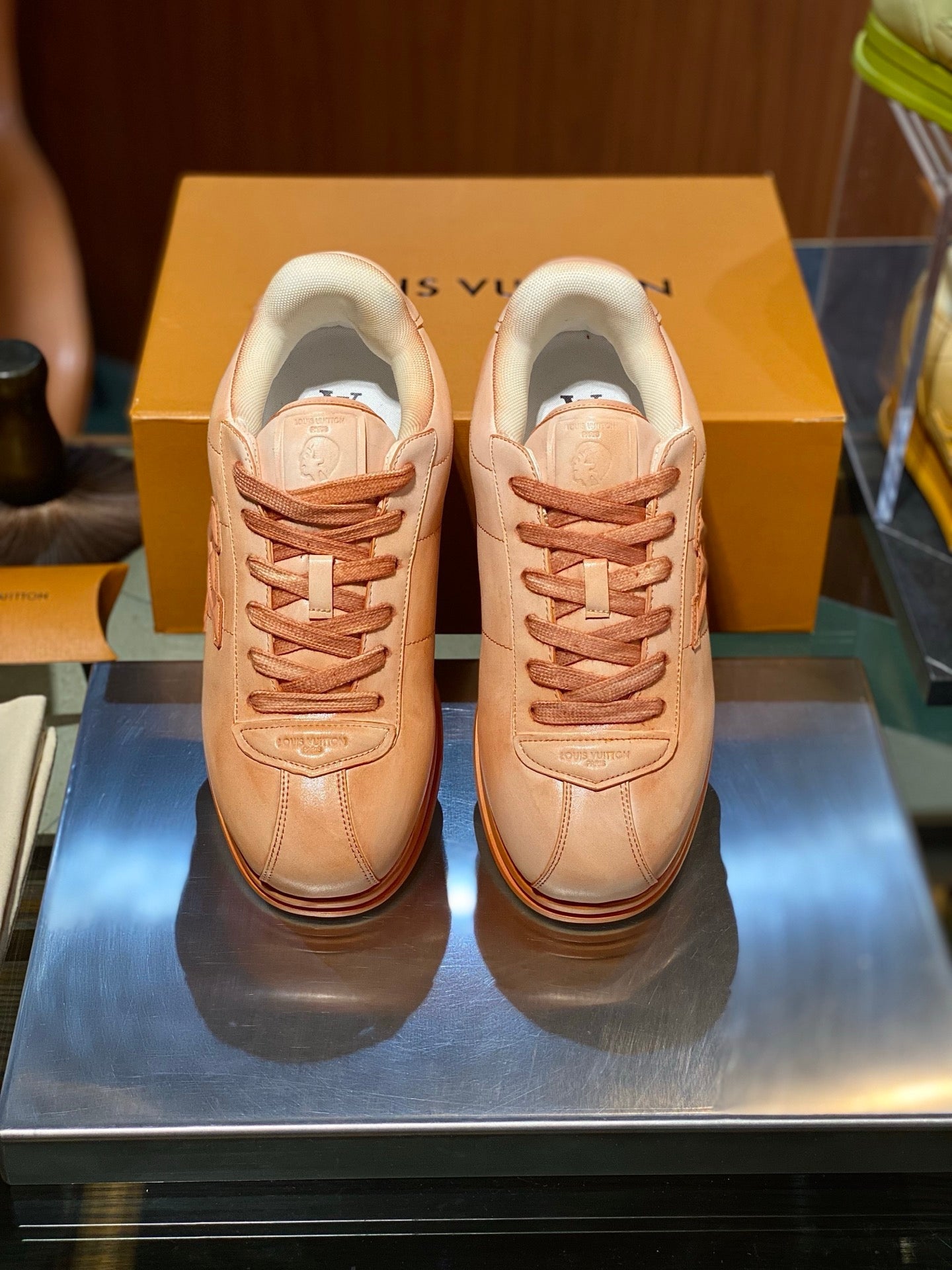 LOU BUTTERSOFT SNEAKERS