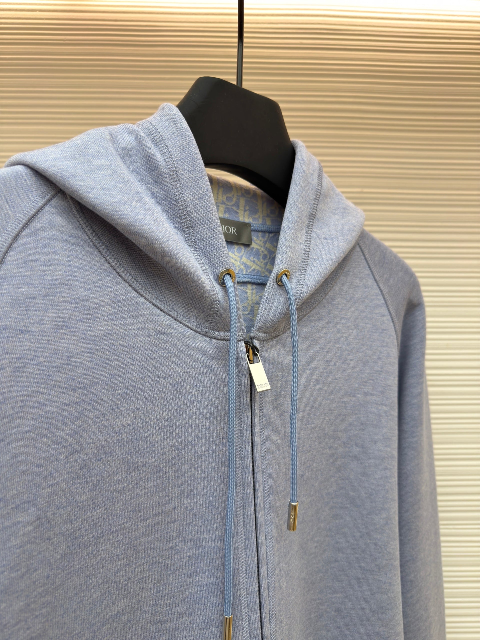 CD ZIP HOODIE