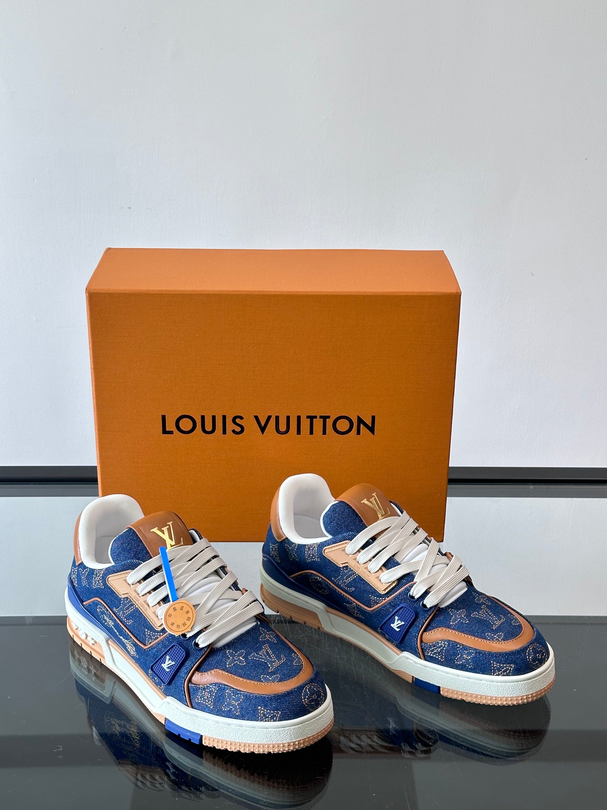 LOU TRAINERS