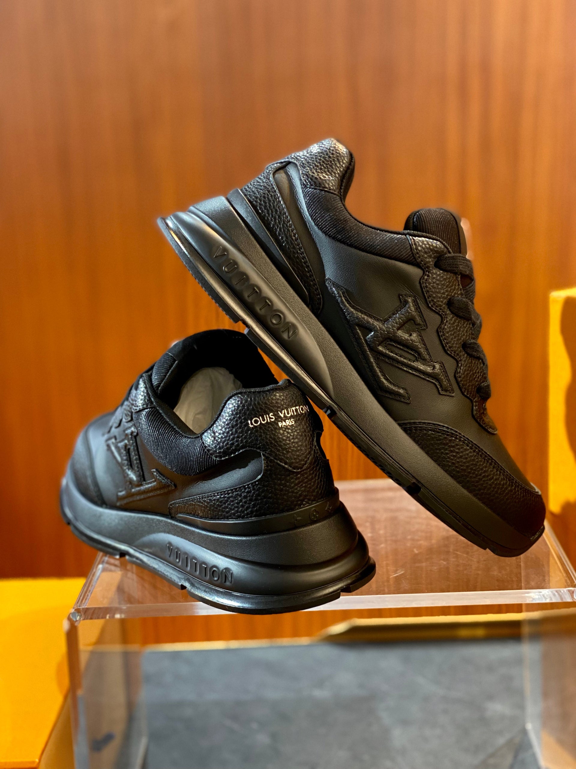 LOU CLASSIC SNEAKER