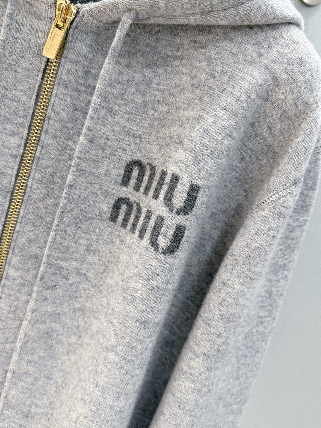 MIU M CASHMERE ZIP HOODIE